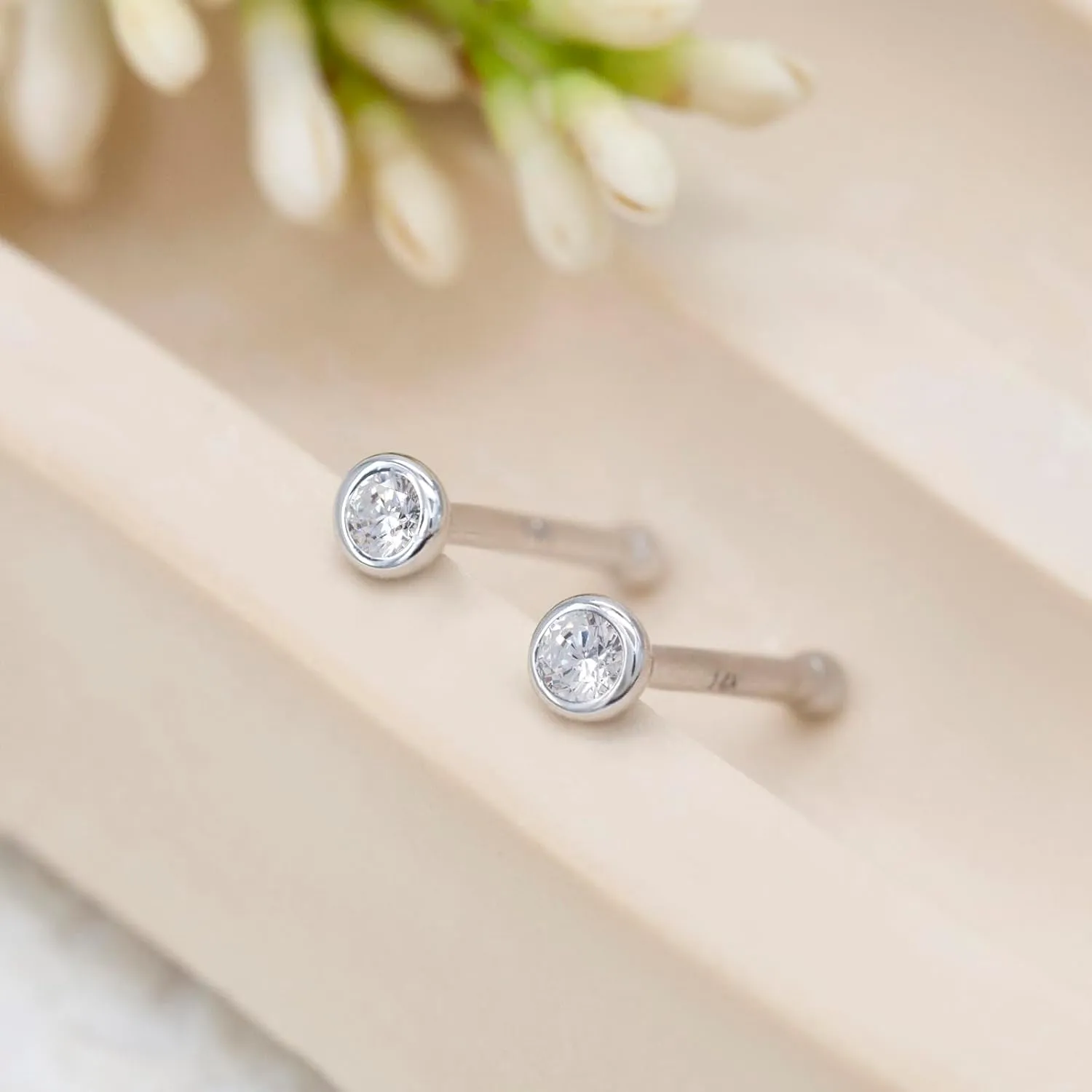 14k Gold Nose Ring Studs for Women Men, 22G/20G Nose Rings Yellow/White Gold Piercing Jewelry, Gold Nose Piercing, Hypoallergenic