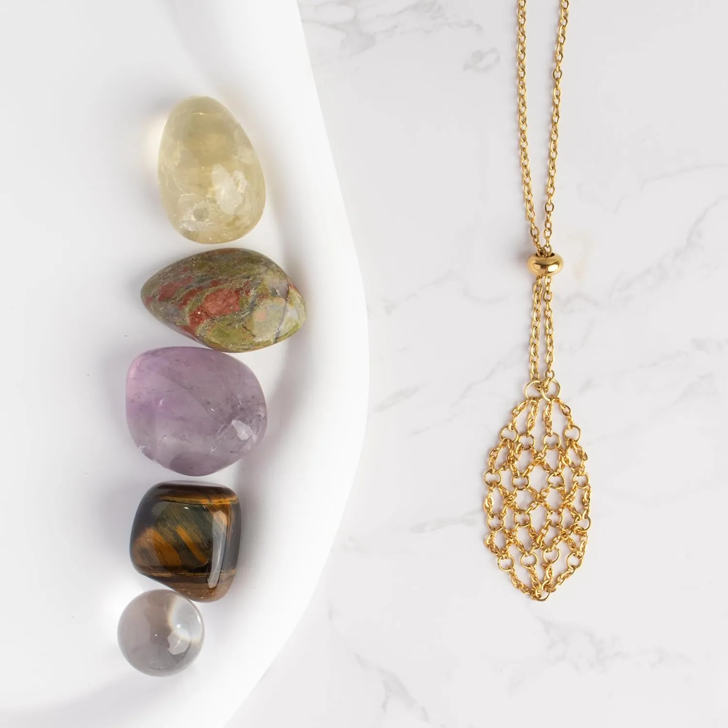 22Inch Stainless Steel Interchangeable Crystal Holder Necklace Chained GemStones Cage Necklace Trendy Pendant Necklace for Women Men Necklace Holder for Healing Crystal (Gold)