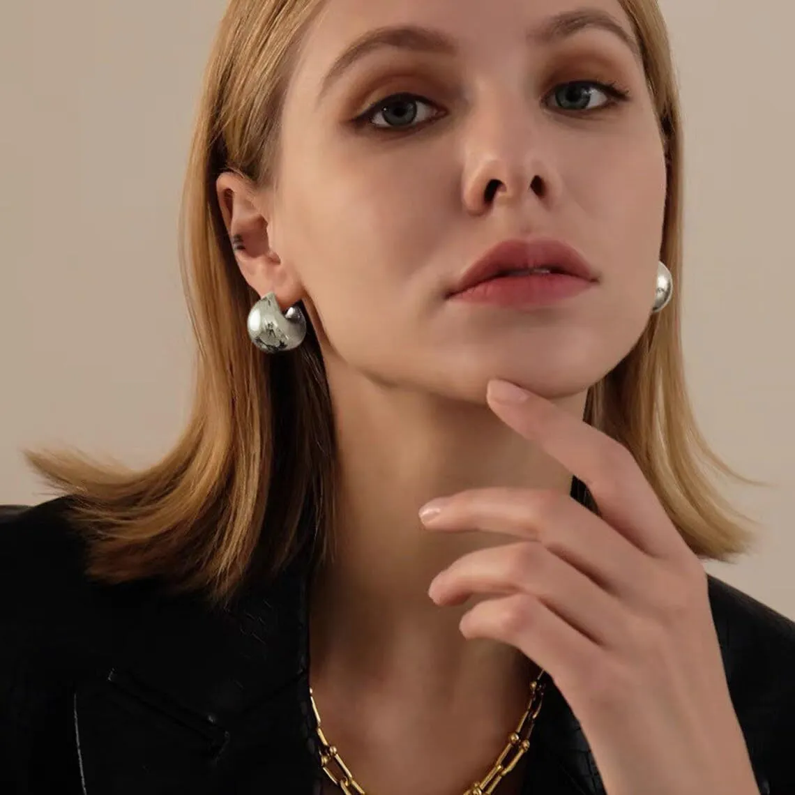 8YEARS Chunky Gold Hoop Earrings for Women, 18K Gold Plated Lightweight Waterdrop Hollow Open Hoops, Hypoallergenic Gold Earrings DupesTrendy Jewelry for Women