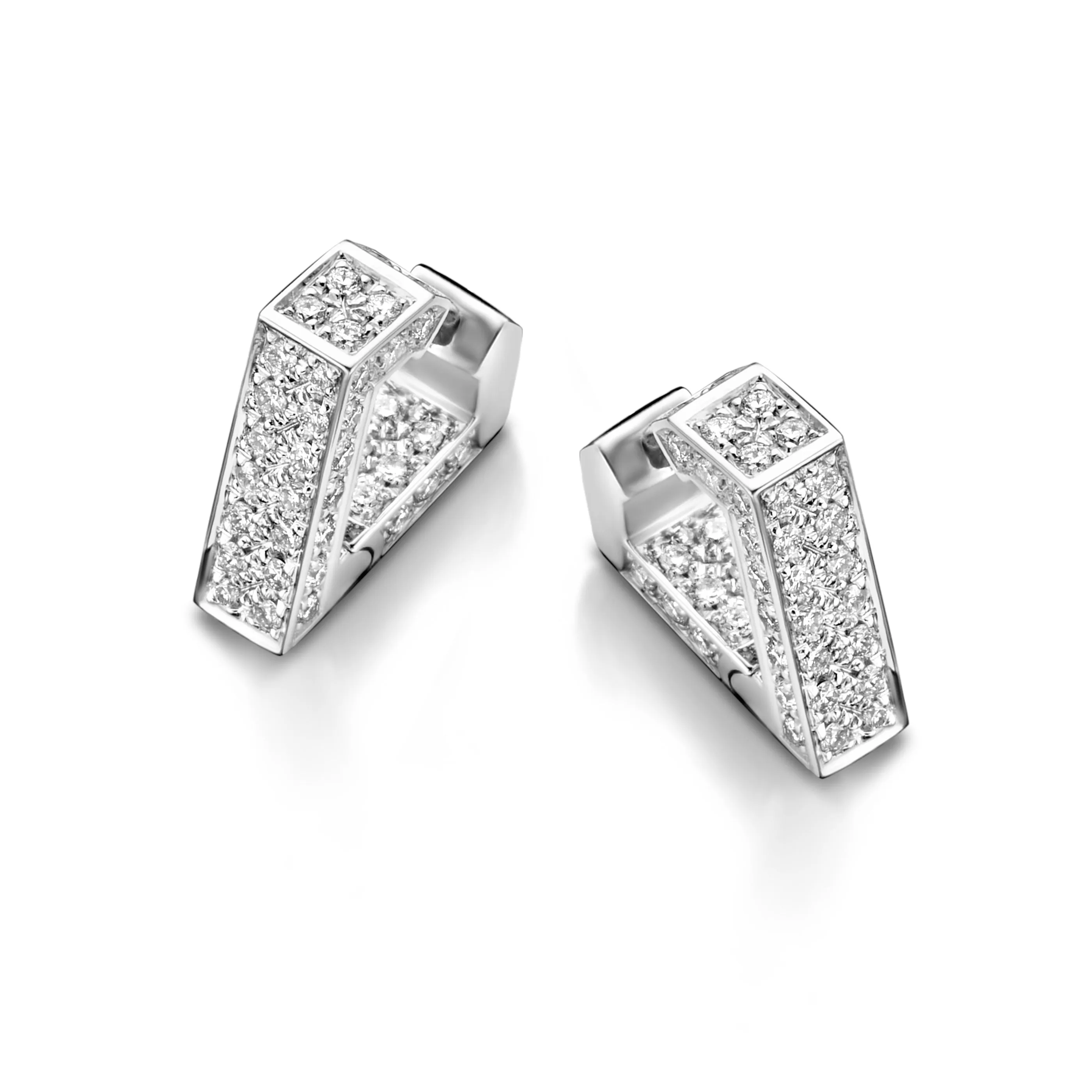A Single Brute Diamanti mini earring white gold and diamonds