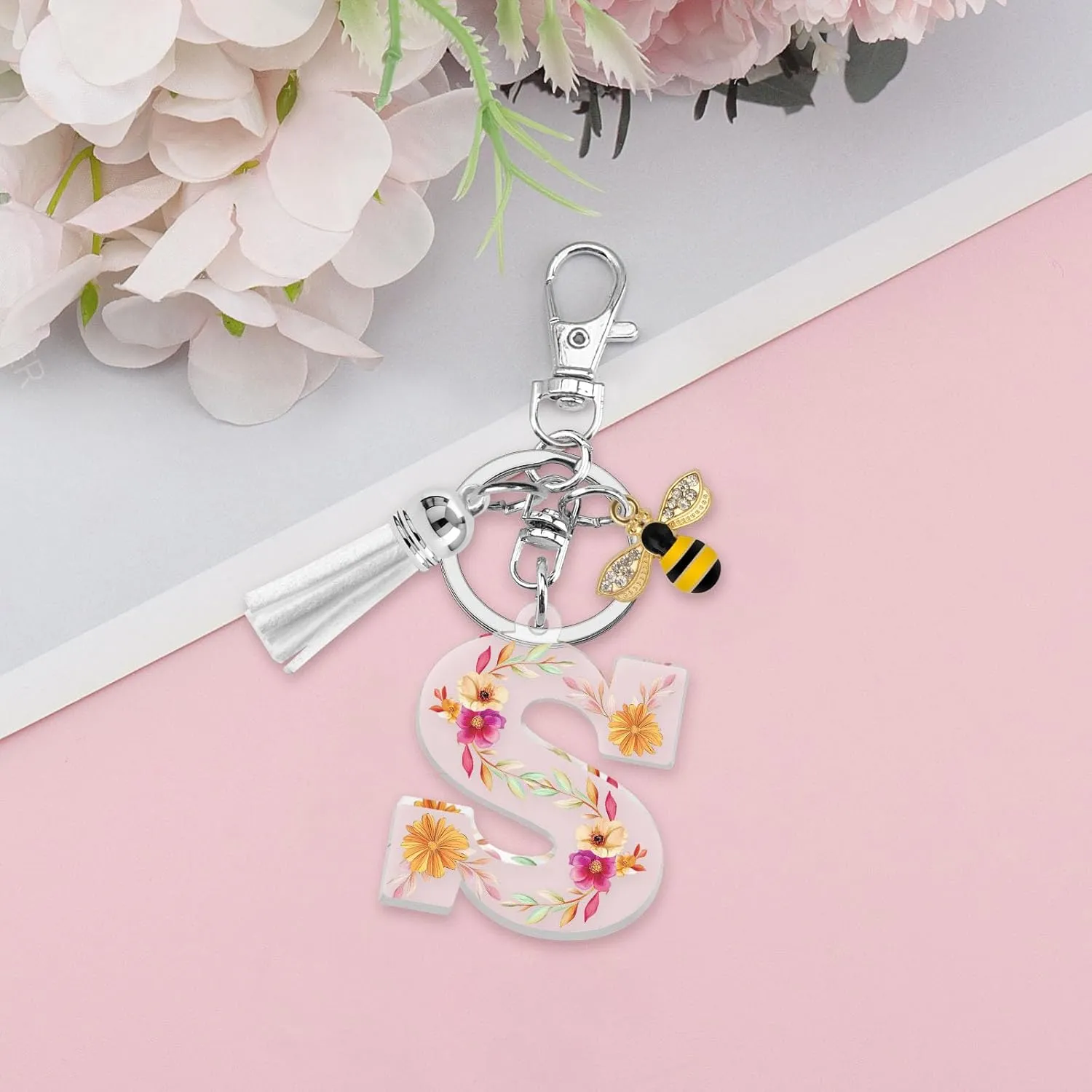 Acrylic Letter Keychain Alphabet Initial Letter Keychain for Women White Tassel Pendant Keychain for Backpack Purse