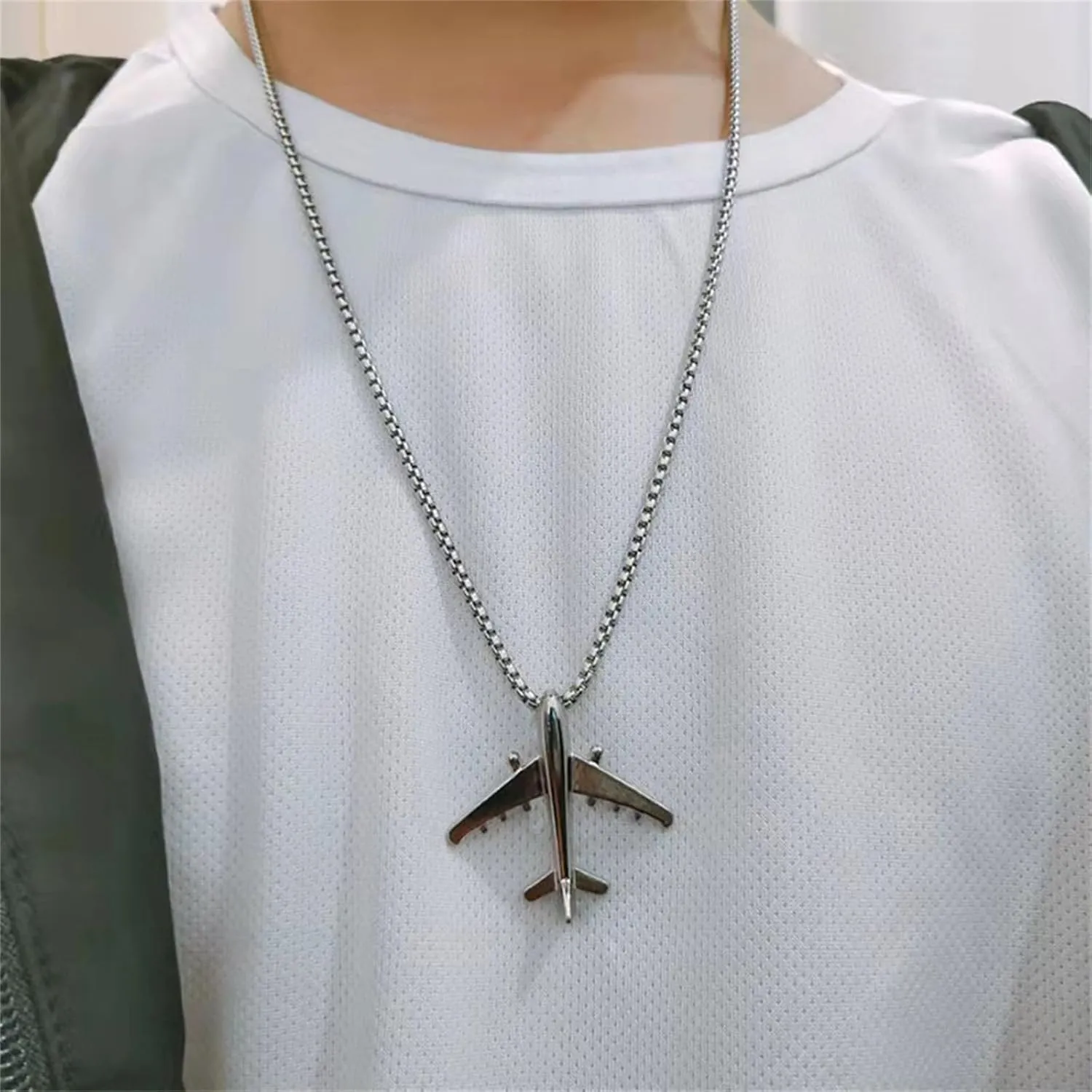 Airplane Aircraft Pendant Necklace Stainless Steel 3D Simple Charm Silver Jet Plane Model Flight Attendant Pilot Chain Necklace for Women Men Minimalist Aviation Traveler Fashion Jewelry Gifts