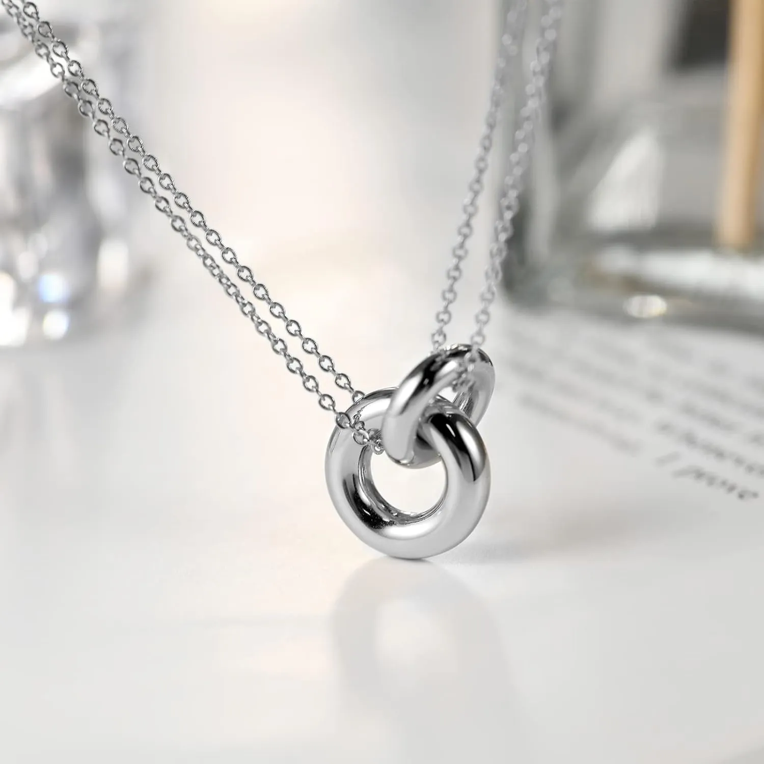 AllenCOCO Dainty Gold Necklace for Women Trendy, Cute Sister Necklaces, 14k Gold Plated S925 Sterling Silver Interlocking Circle Heart Necklace Herringbone Chain Choker Necklace for Women Non Tarnish