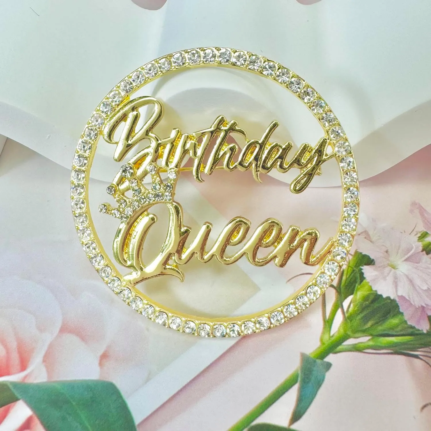 Birthday Queen Pin, Gold Rhinestone Birthday Girl Pin - Metal Brooch for Party Outfit Accessories