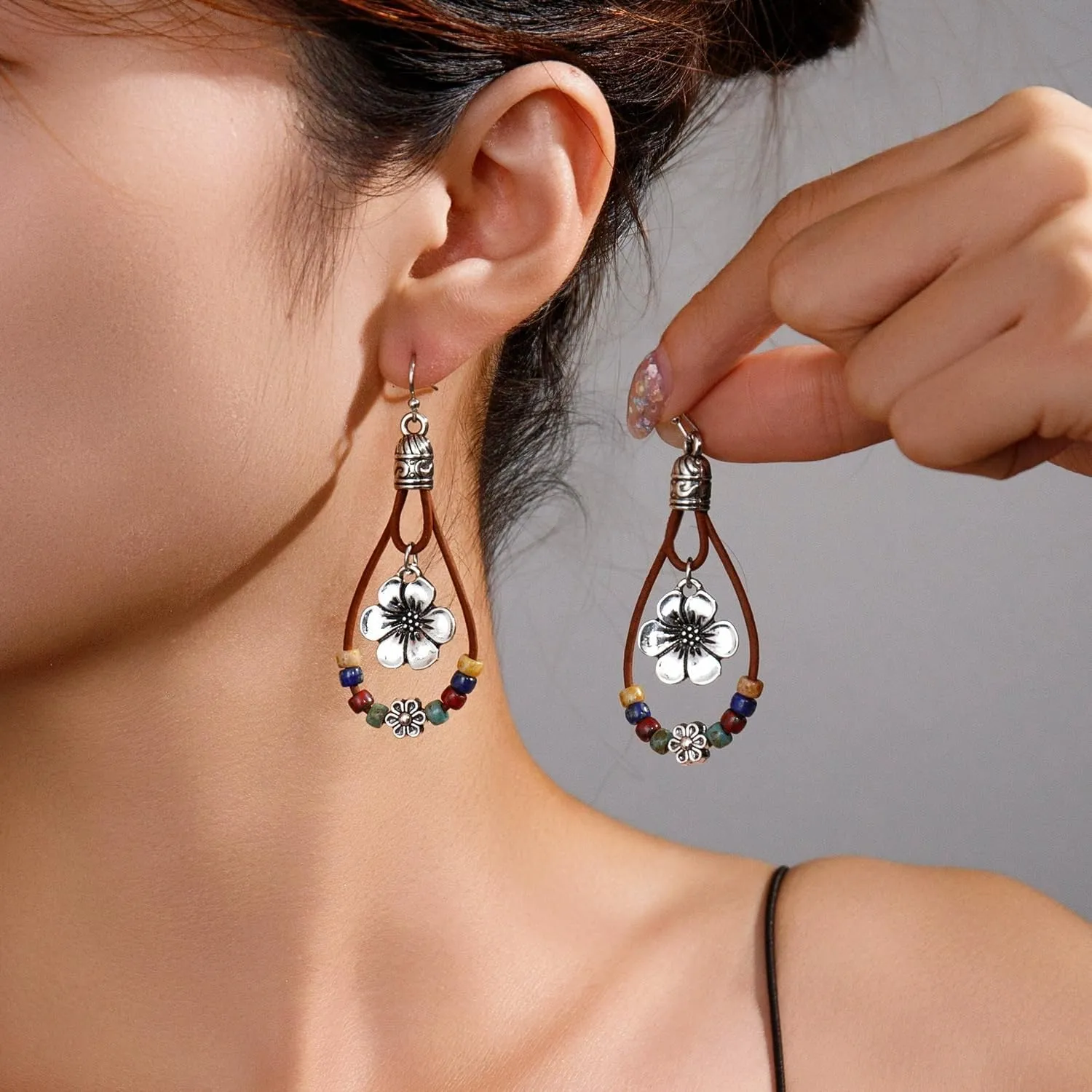 Boho Layered Pendant Necklace for Women Vintage Flower Dangle Earrings Ethnic Style Jewelry