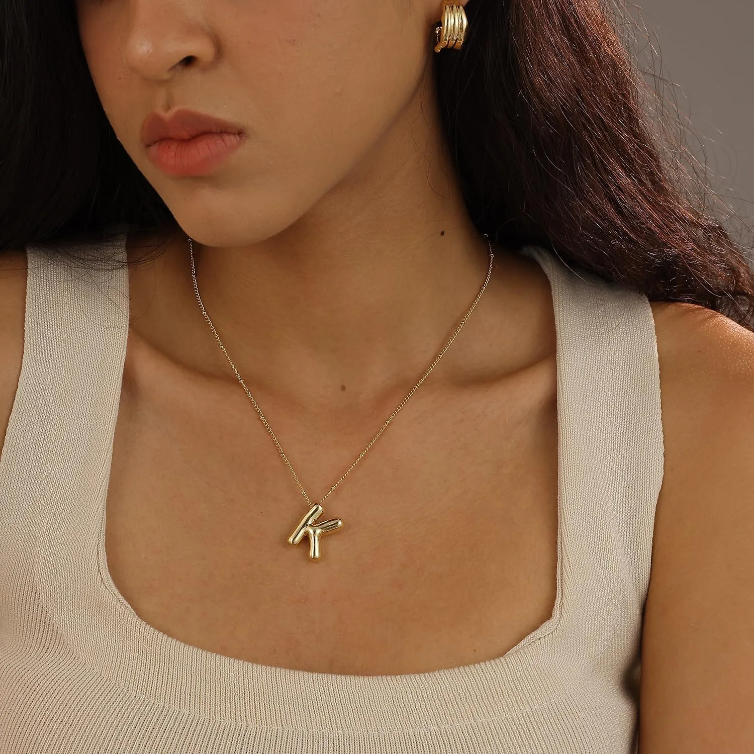 Bubble Gold Letter Necklace for Women, 14k Gold Plated Balloon Initial Letter Pendant Necklace Dainty Charm Initial Necklaces for Women Trendy Chunky Custom Name Necklace Gold Jewelry for Womens