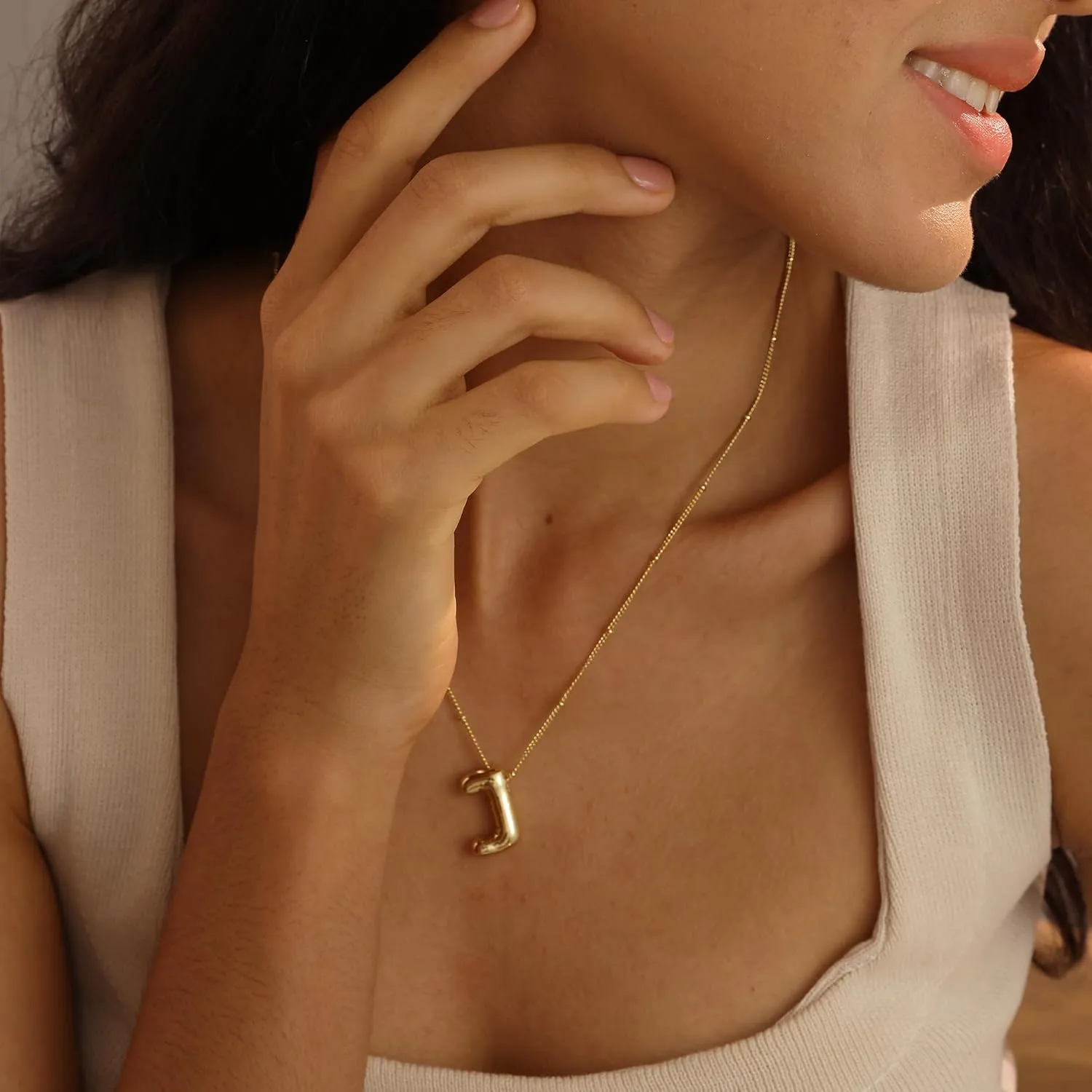 Bubble Gold Letter Necklace for Women, 14k Gold Plated Balloon Initial Letter Pendant Necklace Dainty Charm Initial Necklaces for Women Trendy Chunky Custom Name Necklace Gold Jewelry for Womens