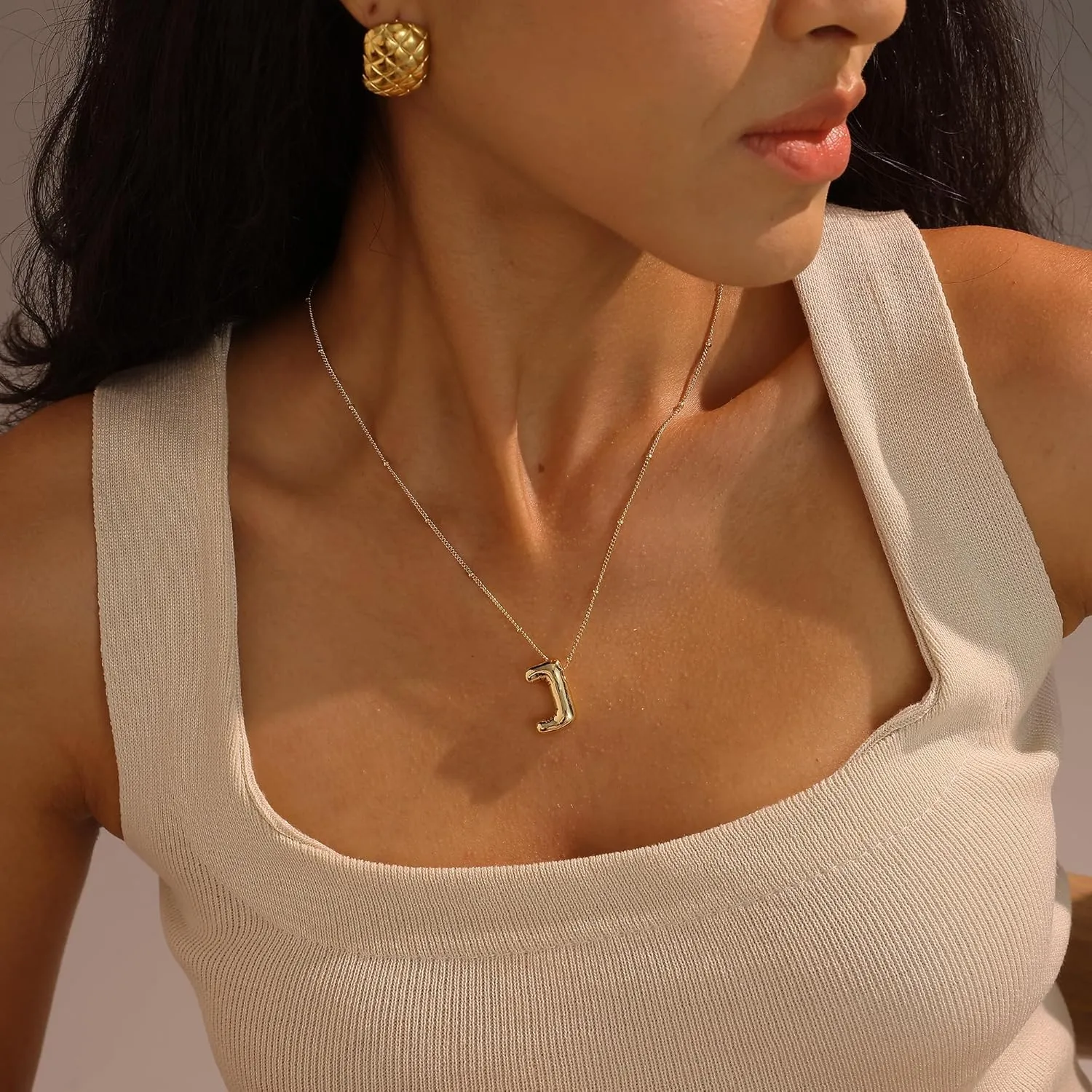 Bubble Gold Letter Necklace for Women, 14k Gold Plated Balloon Initial Letter Pendant Necklace Dainty Charm Initial Necklaces for Women Trendy Chunky Custom Name Necklace Gold Jewelry for Womens