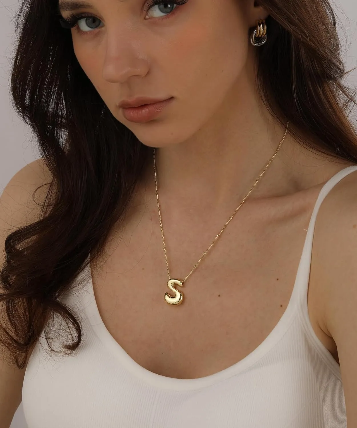 Bubble Gold Silver Letter Necklace for Women Dainty 14K Gold Plated Balloon Initial Necklaces for Women Trendy Cute Chunky Charm Monogram Pendant Name Necklace Fashion Jewelry Gifts for Teens
