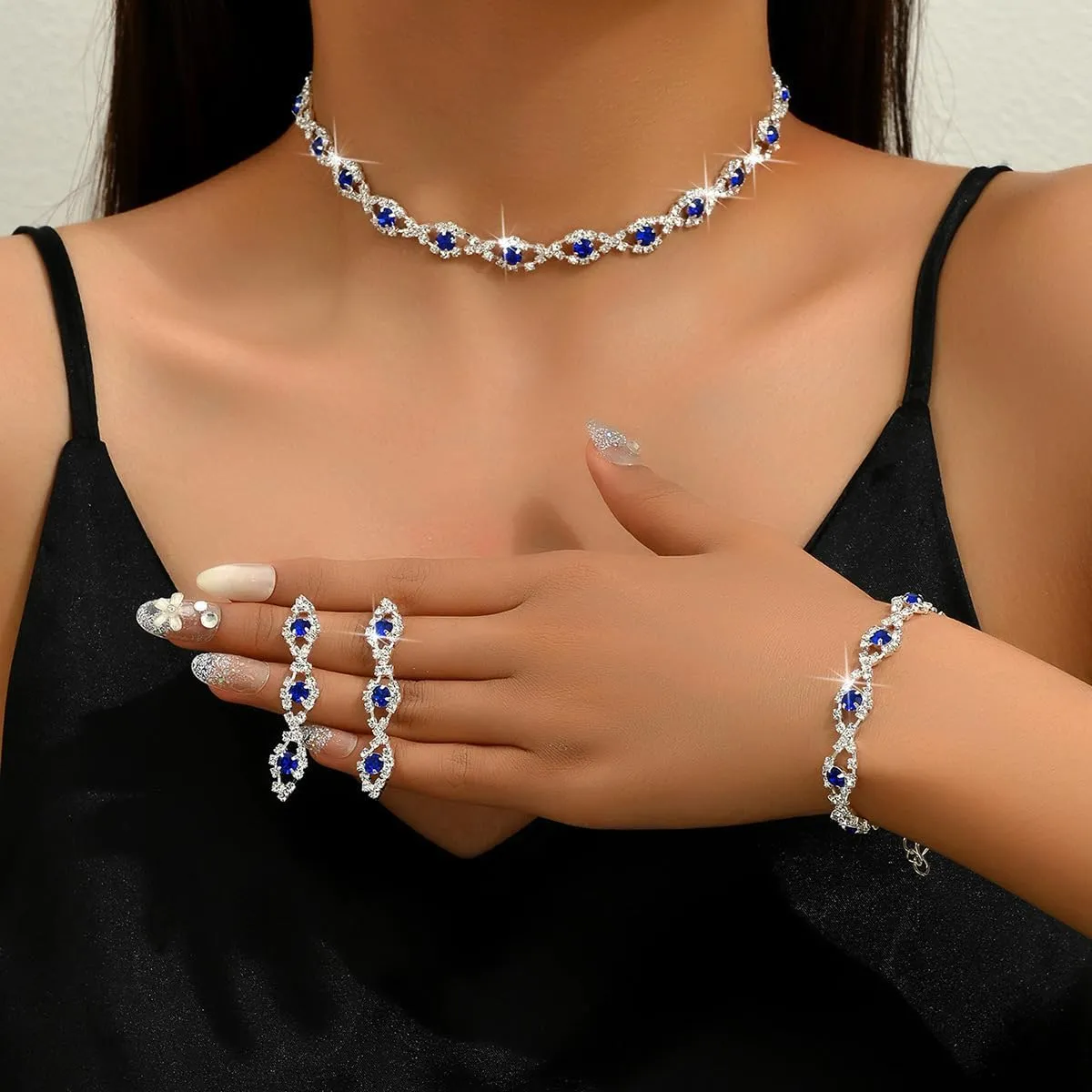 Chargances 4pcs Rhinestone Bride Wedding Jewelry Set Silver Crystal Necklace Bracelet Earring Set Shiny Bridal Prom Jewelry for Women