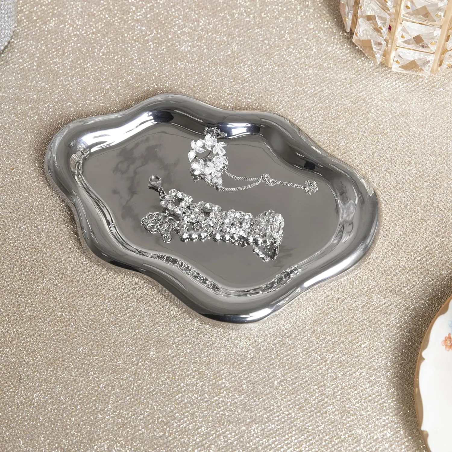 Cloud Trinket Dish, Chubby Jewelry Tray, Ceramic Jewelry Ring Trinket Dish for Rings Earrings Necklace Organizer, Mother's Day Thanksgiving Christmas Birthday Bridesmaid Gifts (Silver)
