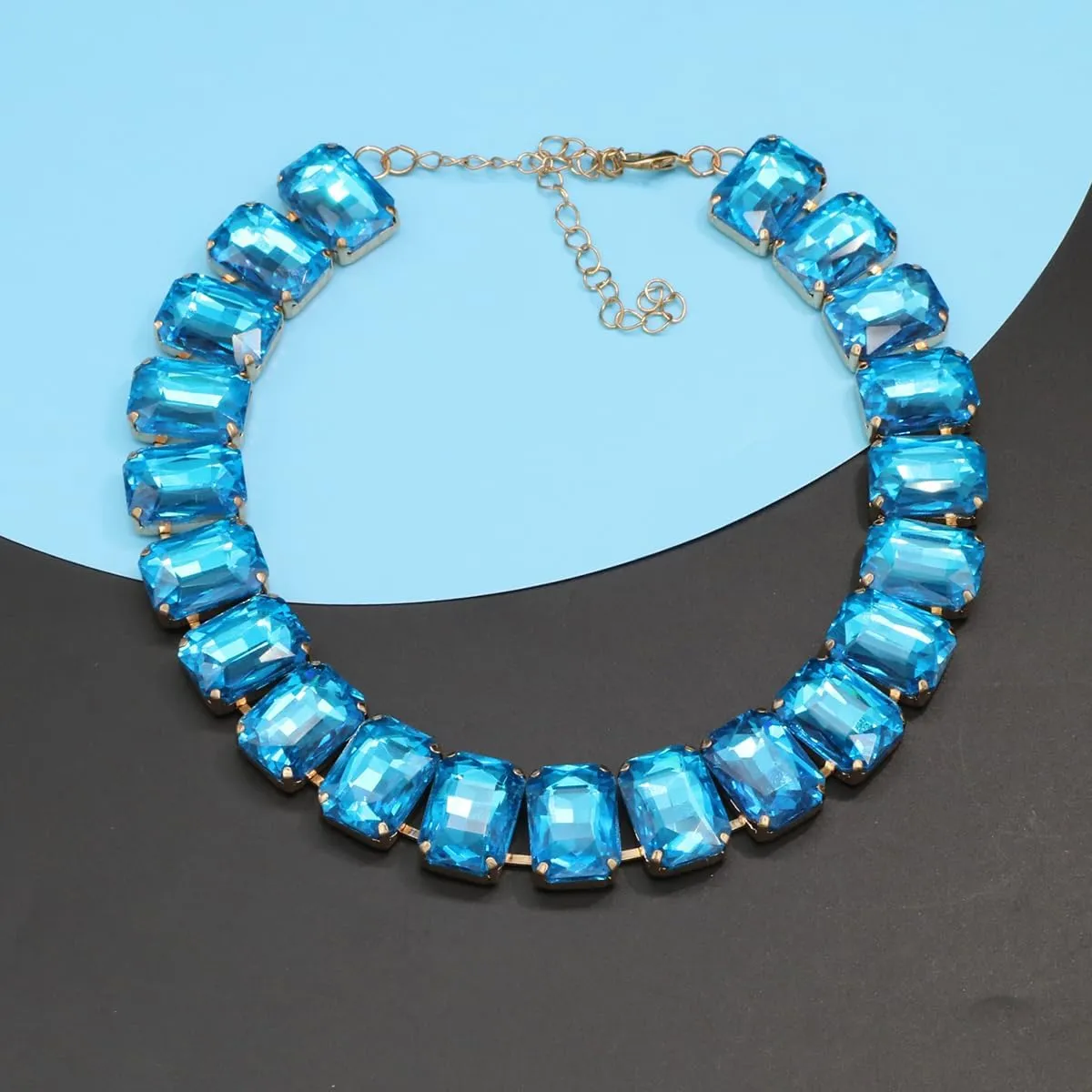 Crystal Rhinestone Gemstone Choker Collar Necklace for Women Sparkly Colorful Emerald Neck Chain Statement Necklace