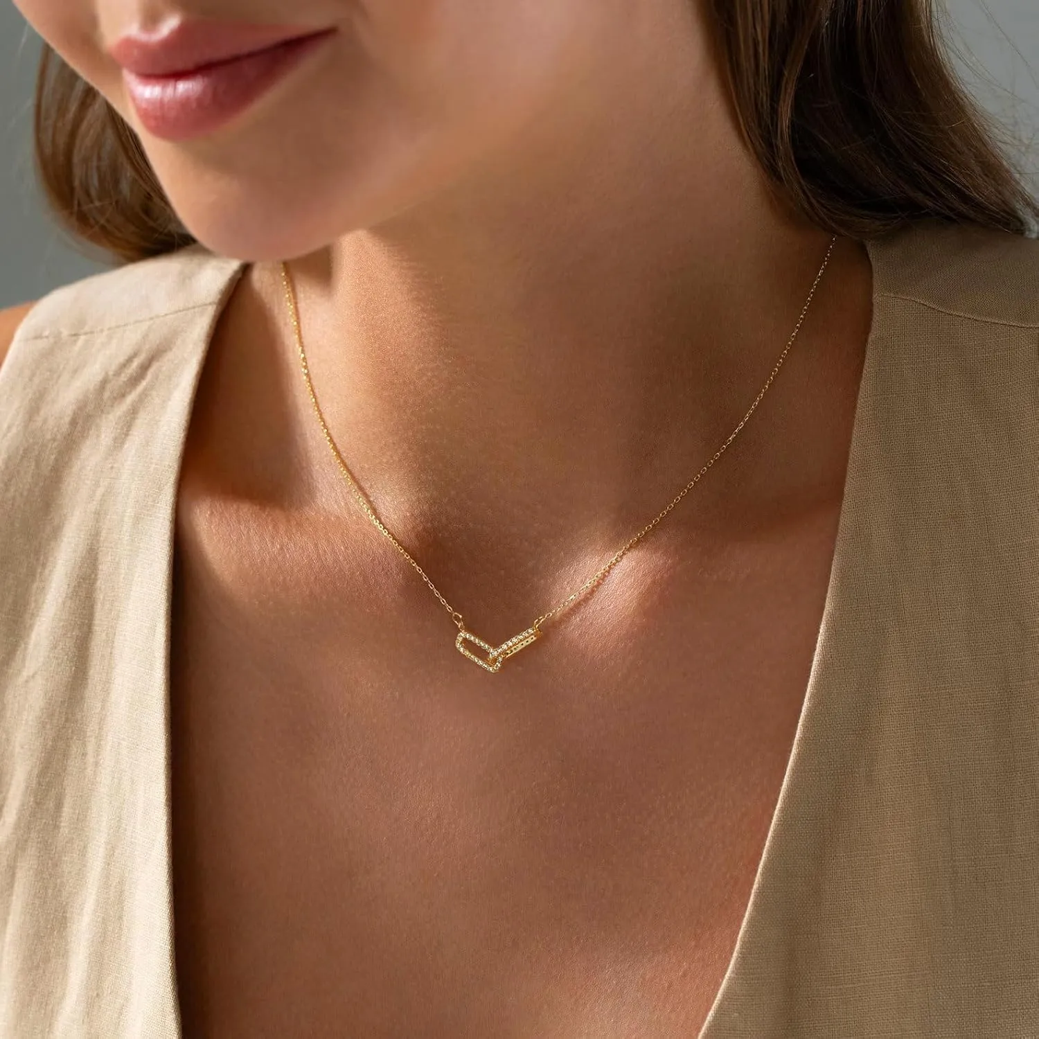 CZ Diamond Necklace for Women Dainty Square Cubic Zirconia Splints Solitaire Pendant Necklace for women 14kGold/Silver Plated Different Width Square CZ Pendant Necklaces Simulated Diamond Bridesmaid Jewelry for Women