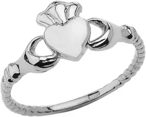 Dainty Sterling Silver Claddagh Rope-Style Ring