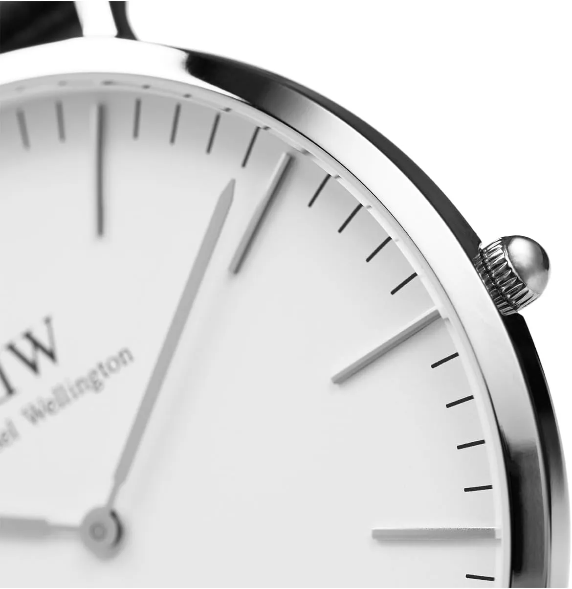 Daniel Wellington Classic Mens Watch - 36mm - 40mm Case, Japanese Quartz Movement, Leather Strap, Water Resistant, Analog Watch for Men - Sheffield