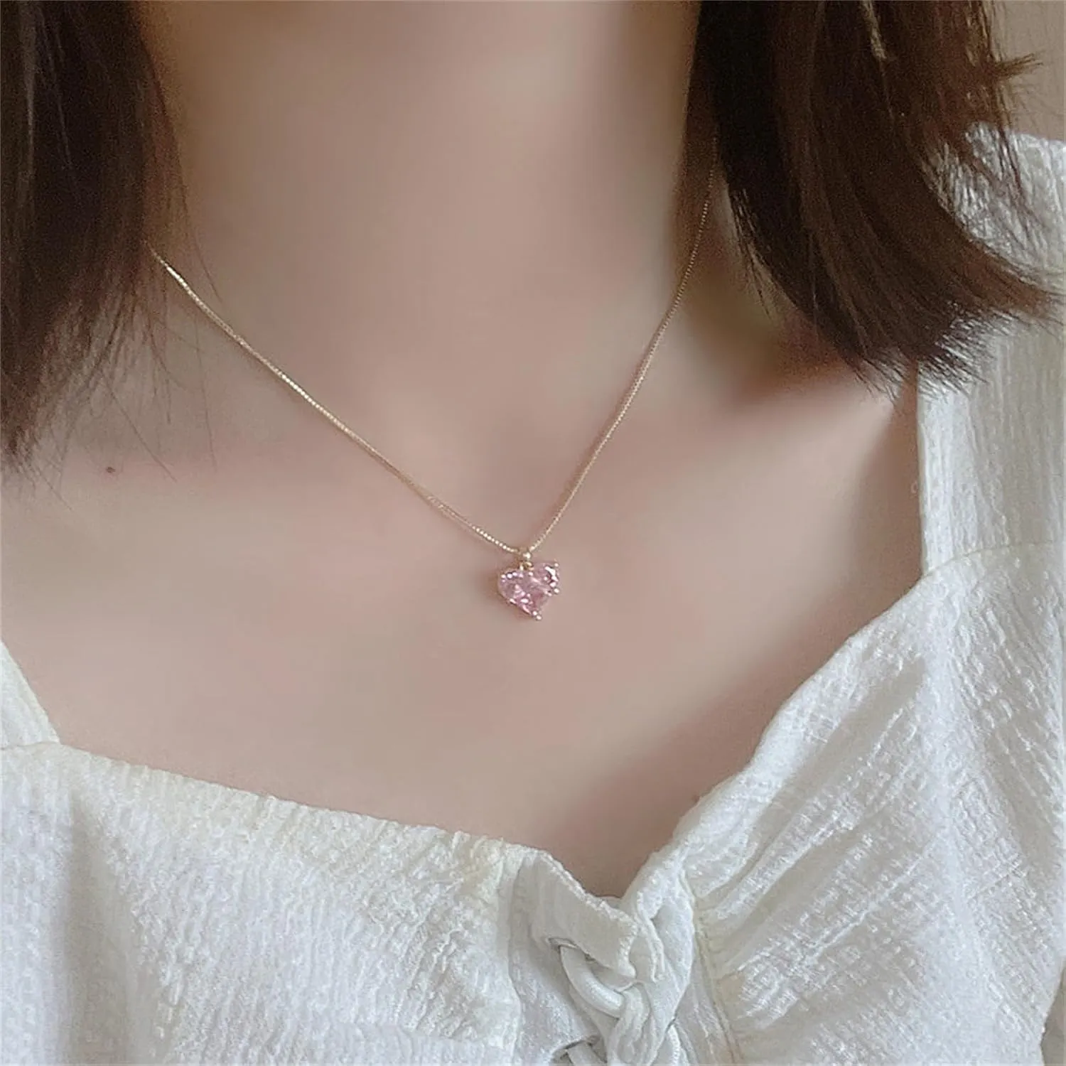 Dreuyet Pink Heart Necklace for Women Dainty Cute Y2k Silver Clear Crystal Heart with Arrow Pendant Choker Necklace Aesthetic Jewelry