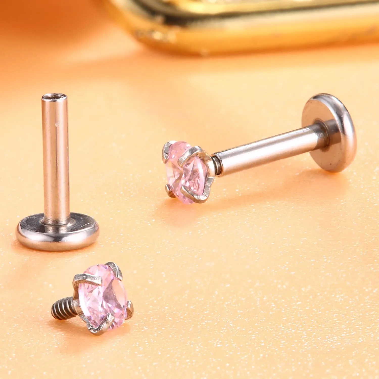 Drperfect 16G Internally Threaded Labret Stud Lip Rings Medusa Monroe Piercing 316L Stainless Steel CZ Cartilage Tragus Piercing Jewelry Forward Helix Earrings Nose Piercing 6mm 8mm 10mm