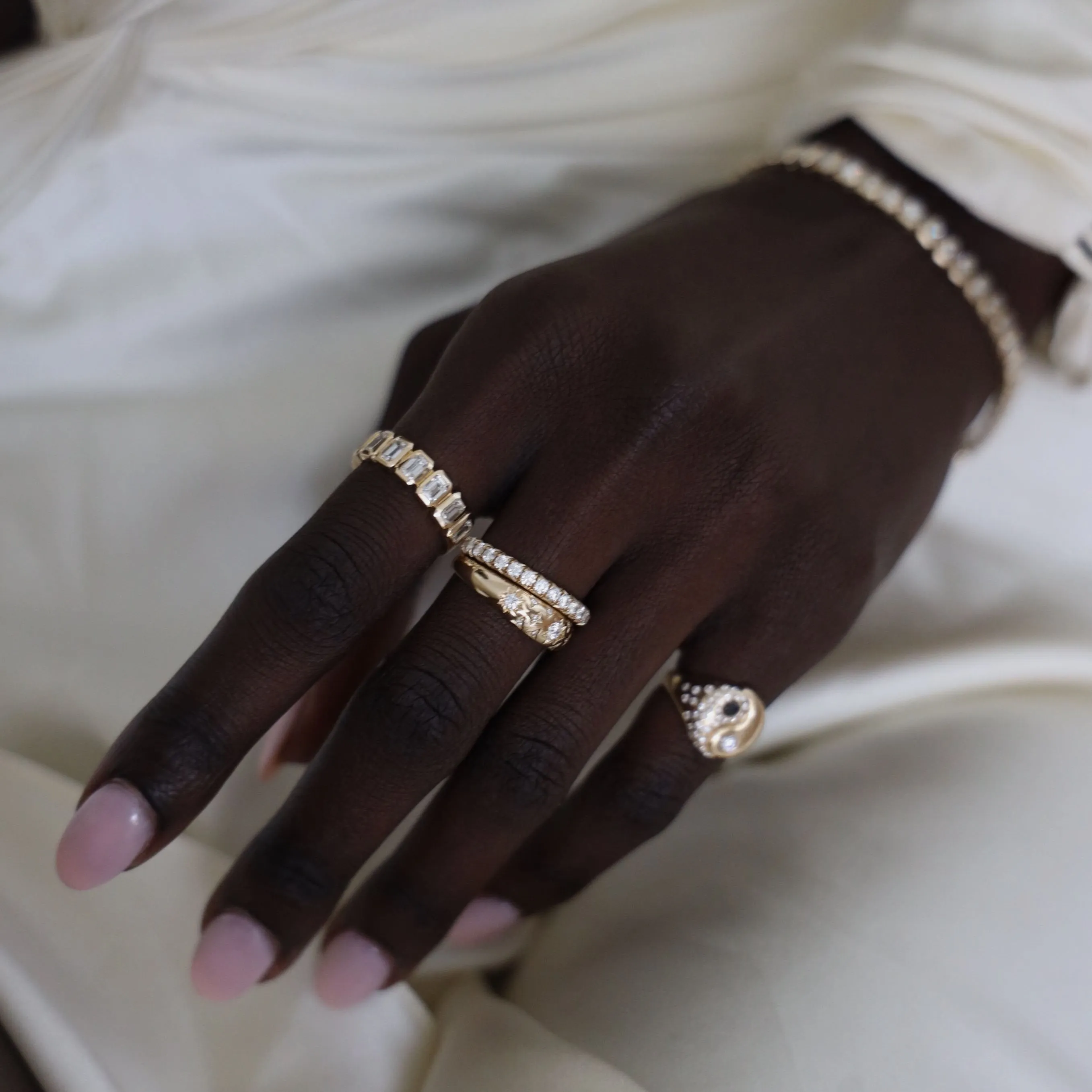 Emerald Cut Diamond Band