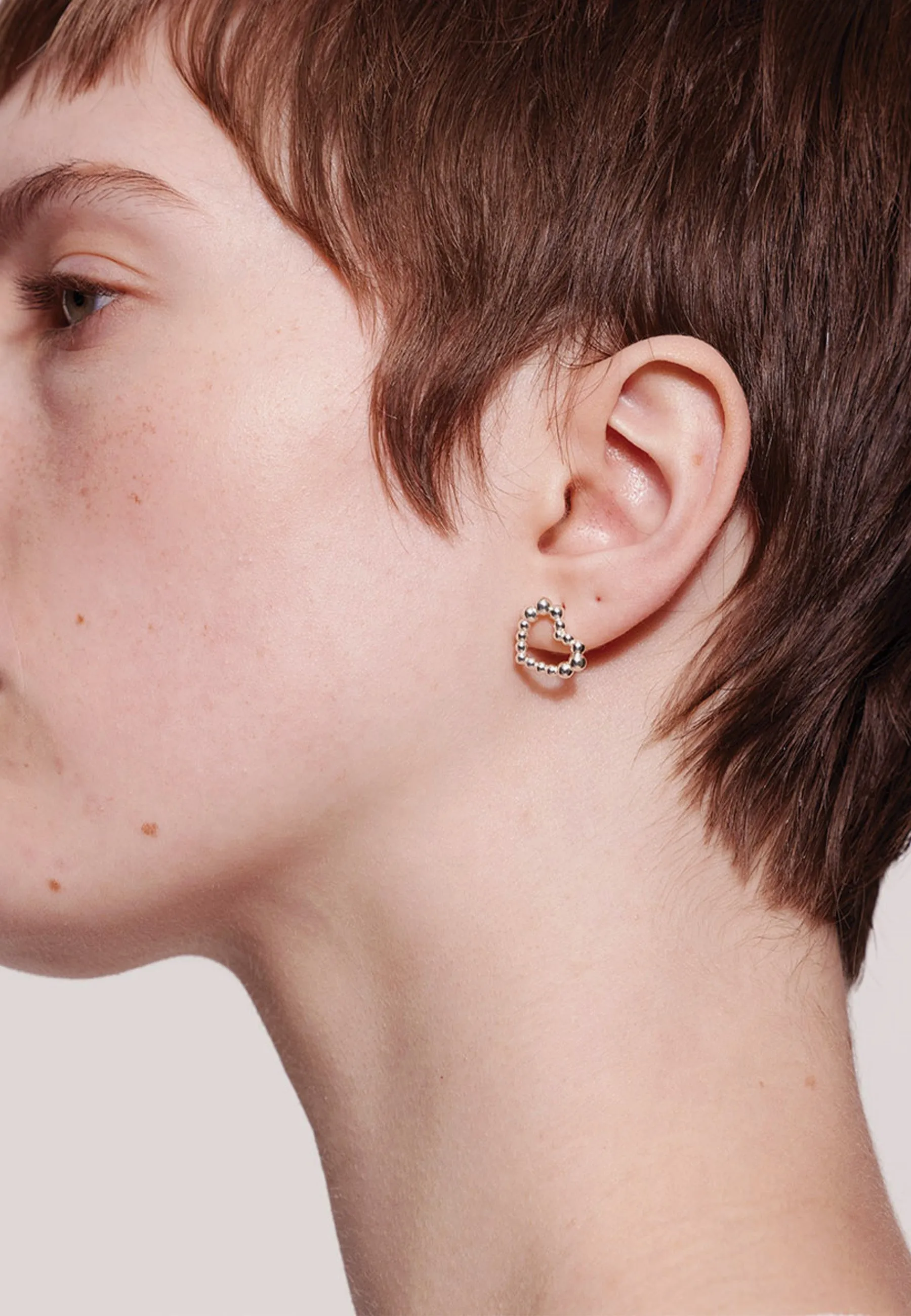 Fizzy Heart Studs - Silver