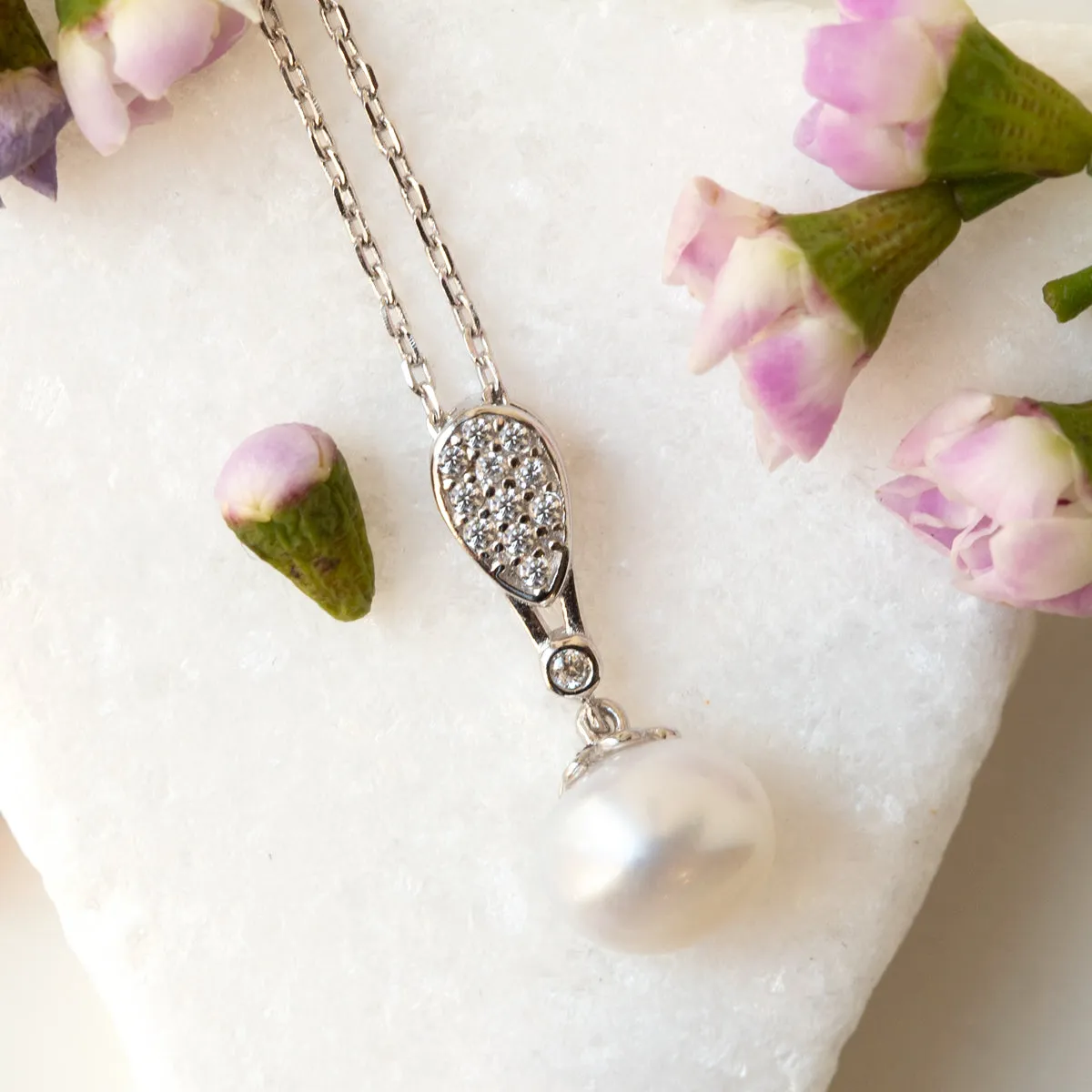 Freshwater Pearl Pendant Necklace