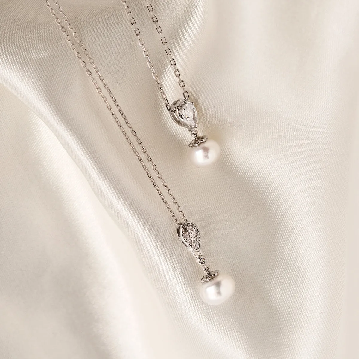 Freshwater Pearl Pendant Necklace
