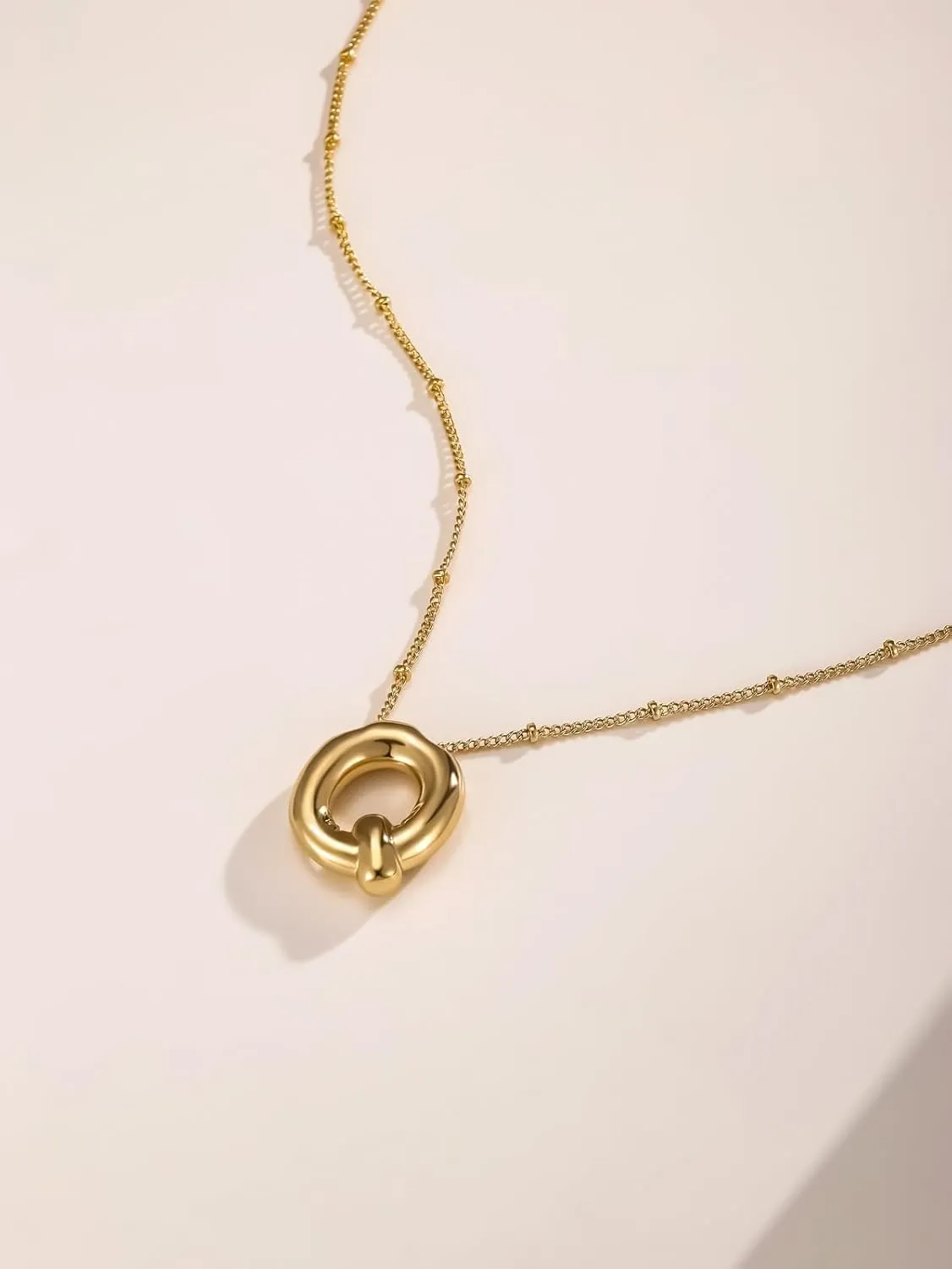 Gold Bubble Letter Necklace for Women, 14k Gold Plated Balloon Initial Letter Pendant Necklace Dainty Charm Initial Necklaces for Women Trendy Chunky Custom Name Necklace Gold Jewelry for Women
