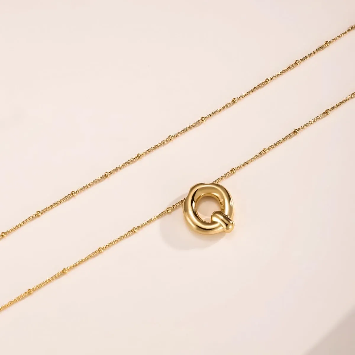 Gold Bubble Letter Necklace for Women, 14k Gold Plated Balloon Initial Letter Pendant Necklace Dainty Charm Initial Necklaces for Women Trendy Chunky Custom Name Necklace Gold Jewelry for Women