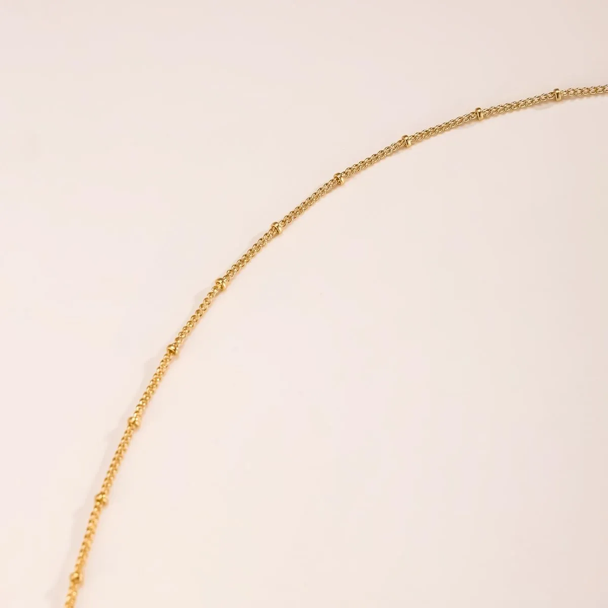 Gold Bubble Letter Necklace for Women, 14k Gold Plated Balloon Initial Letter Pendant Necklace Dainty Charm Initial Necklaces for Women Trendy Chunky Custom Name Necklace Gold Jewelry for Women