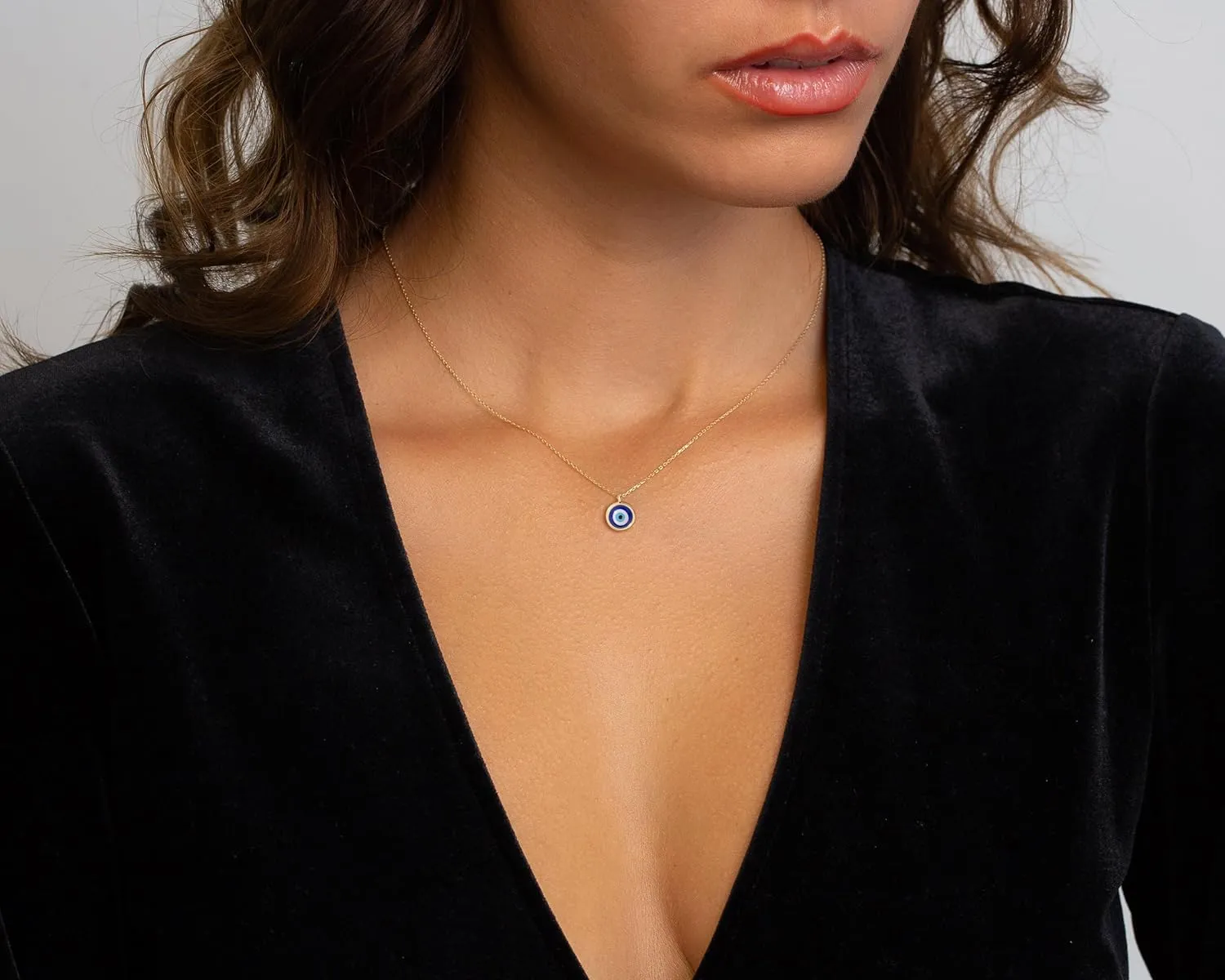 Gold Necklace for Women- Bee Necklace Simple Hummingbird Necklace Infinity Pendant Necklace Jewelry for Girls