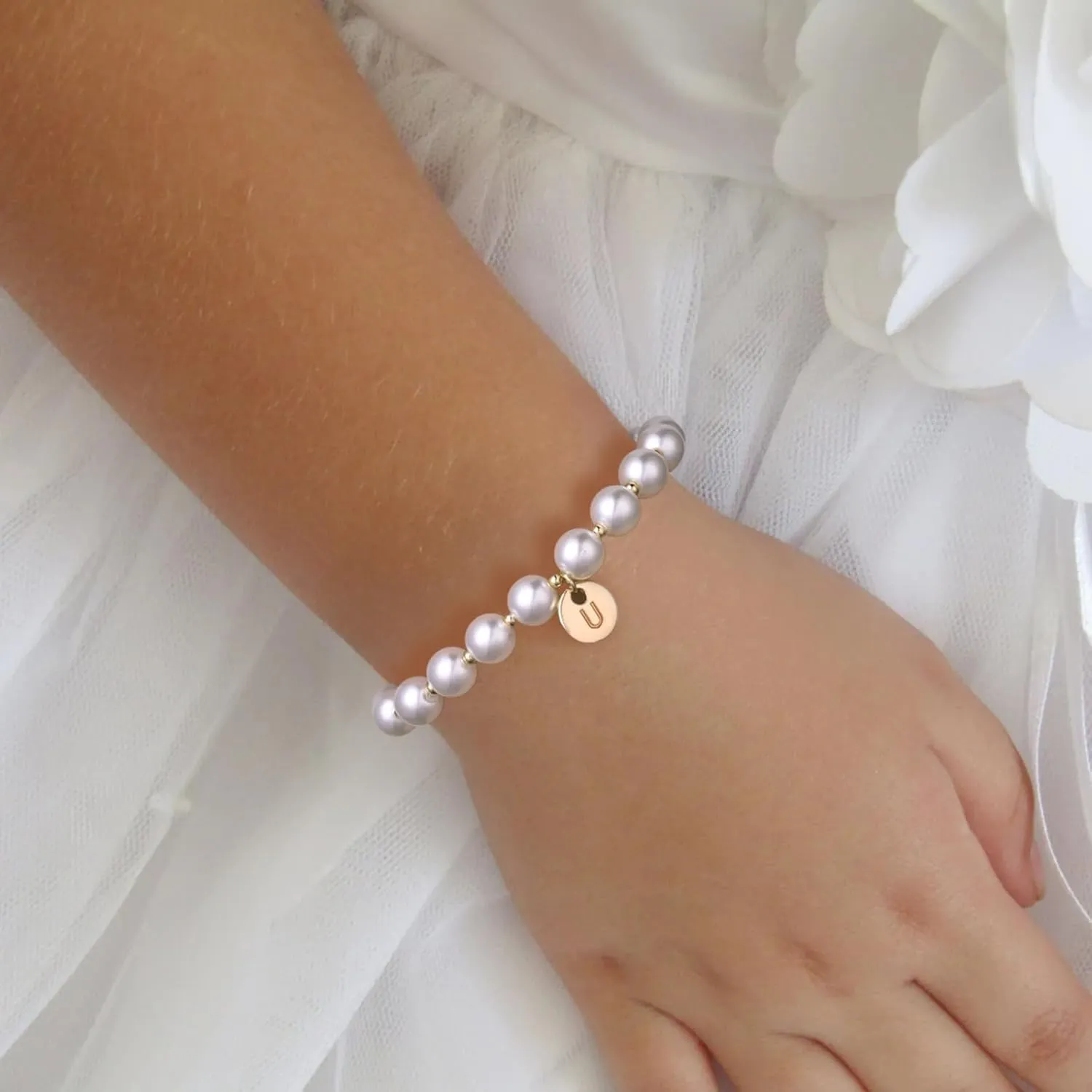 Initial Pearl Bracelet Flower Girl Bracelet Proposal Gifts for Girls, Dainty Gold Pearl Bracelets with Letter A-Z Personalized Name Jewelry Birthday Christmas Wedding Party Gift for Her
