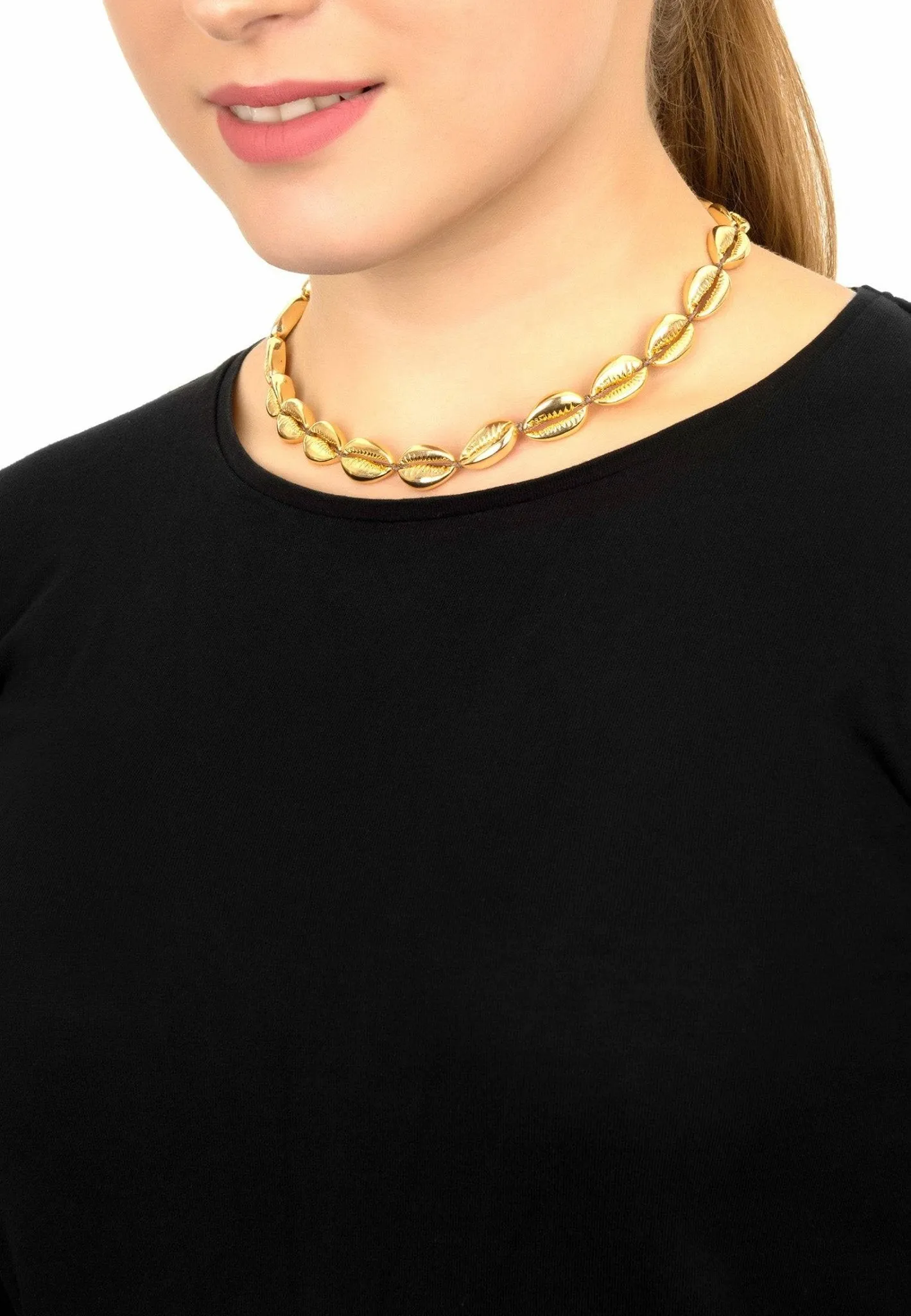 Latelita London Cowrie Shell Choker Strand Necklace Gold