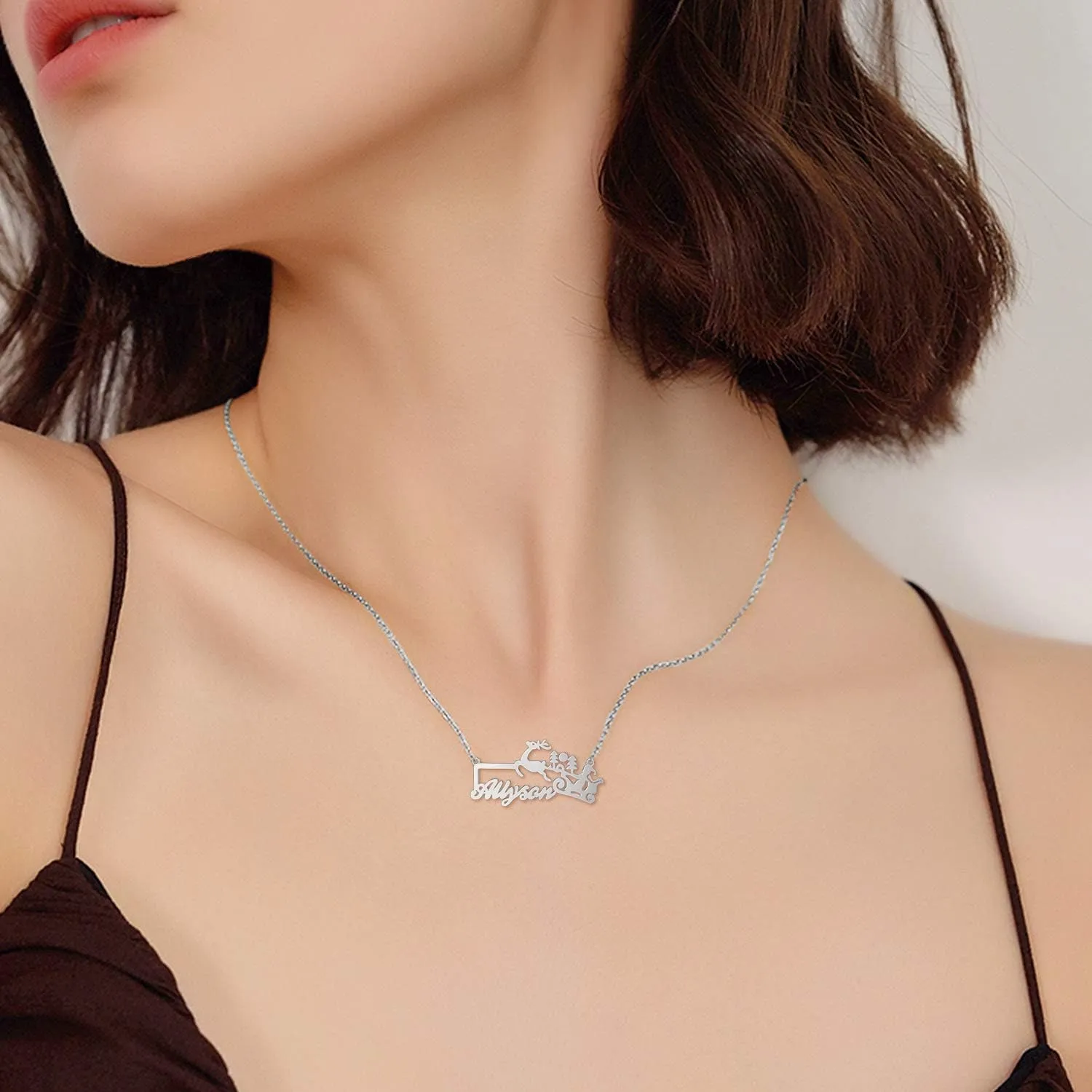 LONAGO Merry Christmas Name Necklace Personalized Custom Made Nameplate Pendant Santa Claus Reindeer Jewelry Gift for Women Mom