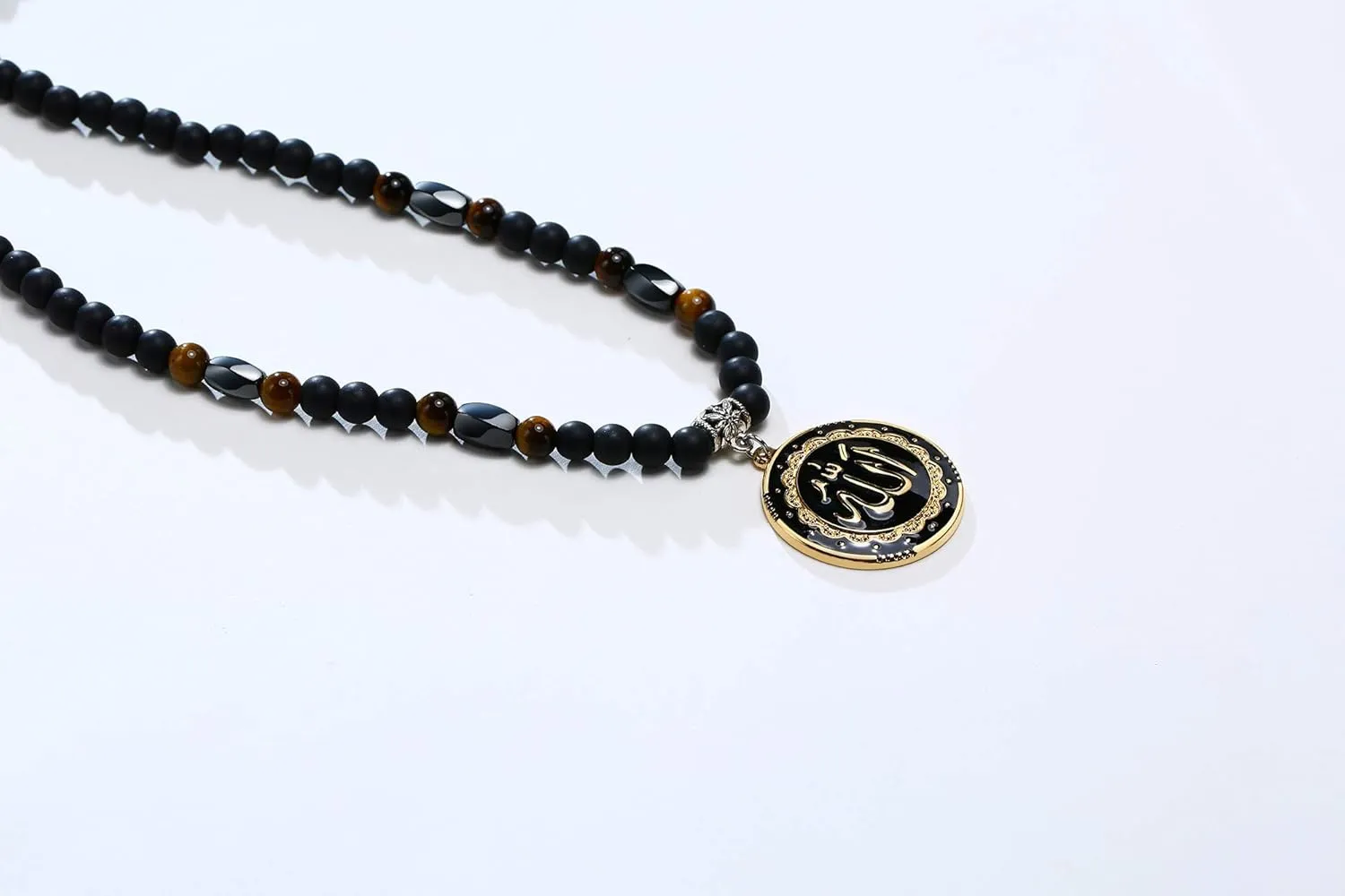 MEALGUET Allah Medallion Necklace, Stainless Steel Islamic Jewelry,Arabic Jewelry,Allah Name of God Round Pendant Necklace for Women and Men with Agate Beaded Chain, Muslim Gift Jewelry, Gift