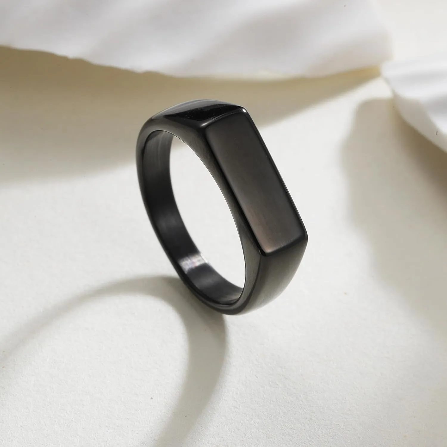 Mens Stainless Steel Signet Rings Silver/Black/Gold Square Pinky Ring for Men Women Cool Ring for Him Her Dad Mom