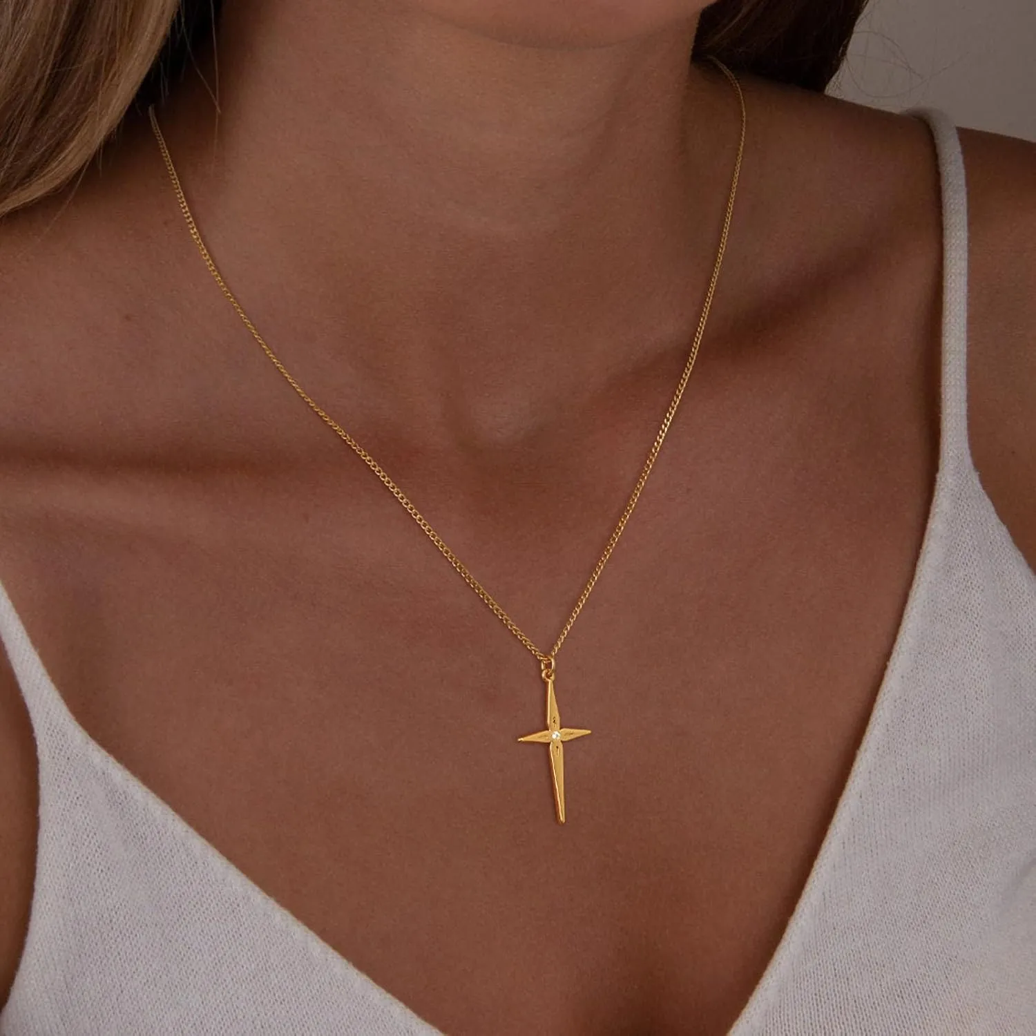 MEVECCO Gold Dainty Cross Necklace for Women,18K Gold Plated Latin CZ Cross Faith Pendant Necklace Minimalist Handmade Crucifix Chain Jewelry Gift
