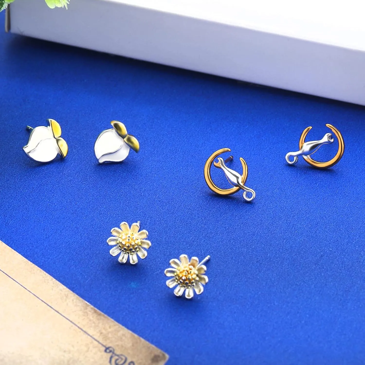 NEWITIN 11 Pairs 925 Sterling Silver Stud Earrings for Women Hypoallergenic Studs Unicorn Earring Animals Earring Cute Small Stud Earrings for Women