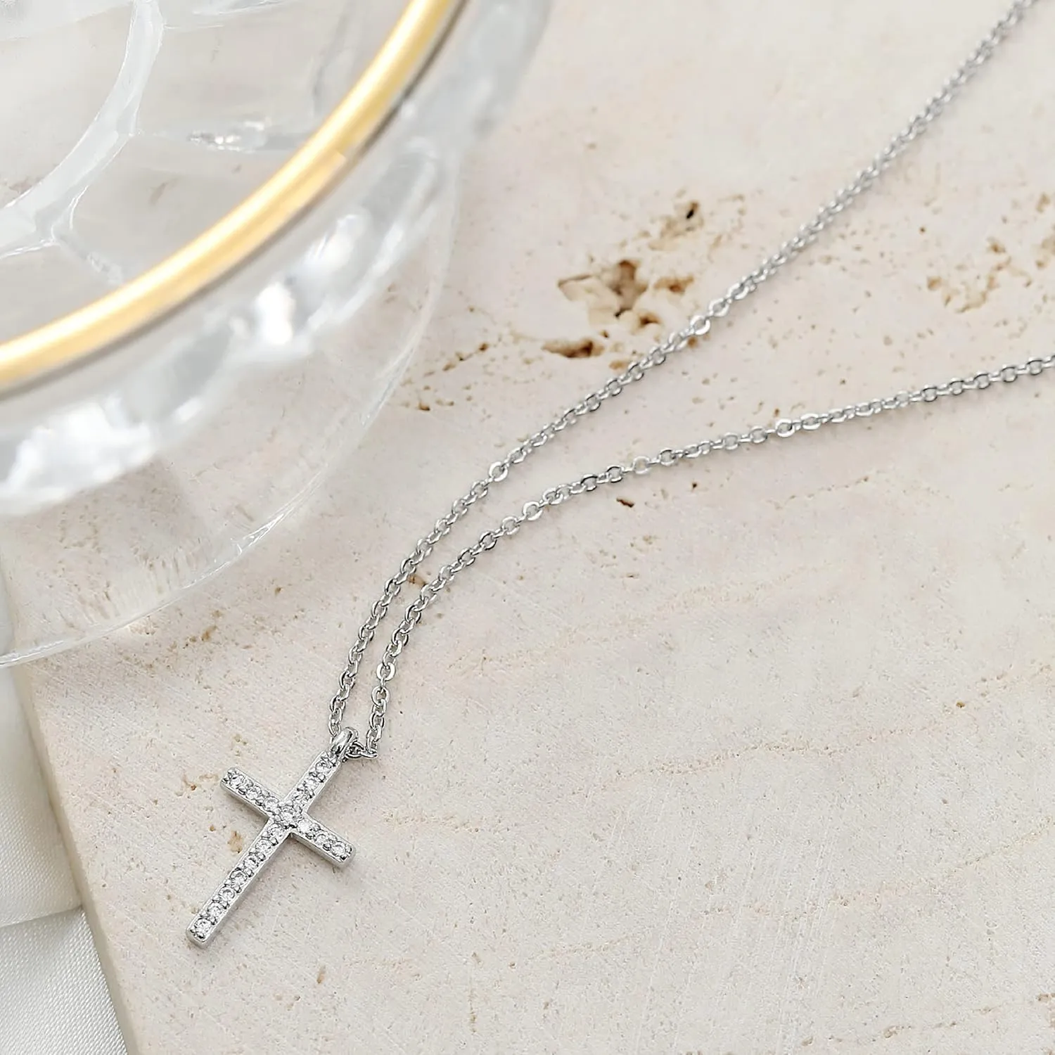 Pencros Simple Cross Necklace 18K Gold/Silver Filled Crucifix Faith Pendant Dainty Cross Choker Tiny Necklace for Women
