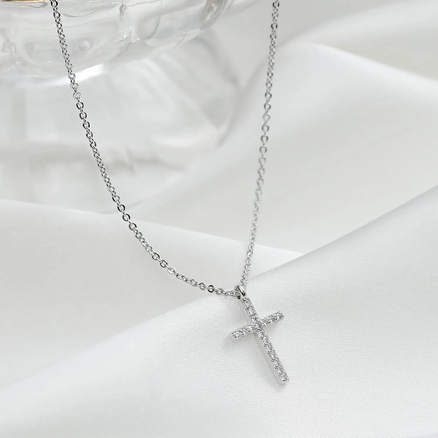 Pencros Simple Cross Necklace 18K Gold/Silver Filled Crucifix Faith Pendant Dainty Cross Choker Tiny Necklace for Women