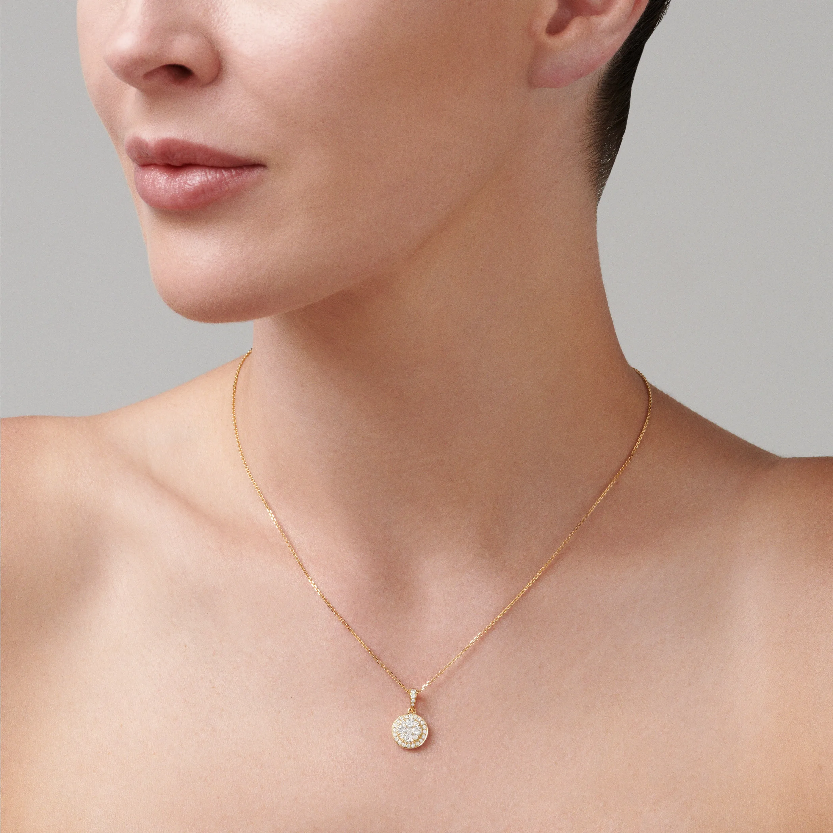 Promise Round Shape Diamond Pendant | Yellow Gold
