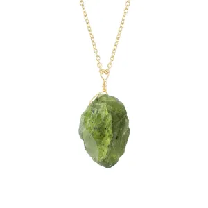 Raw Crystal Necklace,Peridot Rough Stone Necklace, Dainty Stone Pendant, Healing Crystals Healing Stone Pendant for Beauty, Love and Positive Energy, Jewelry Gift (peridot)