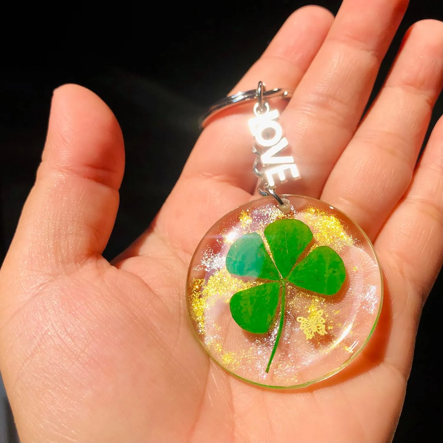 Real Lucky Green 4 Leaf Clovers Key Ring Four Leaf Clover Keychain for WomenGirl Boy Charms Keychain Accessories