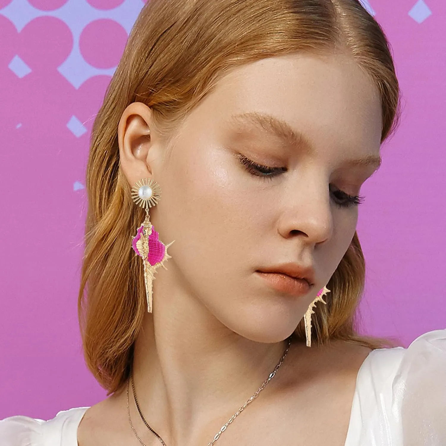 Sea Snail Shell Conch Stud Earrings for Women Bohemian Ocean Conch Pearl Seashell Dangle Earrings Summer Beach Sea Jewelry Gift