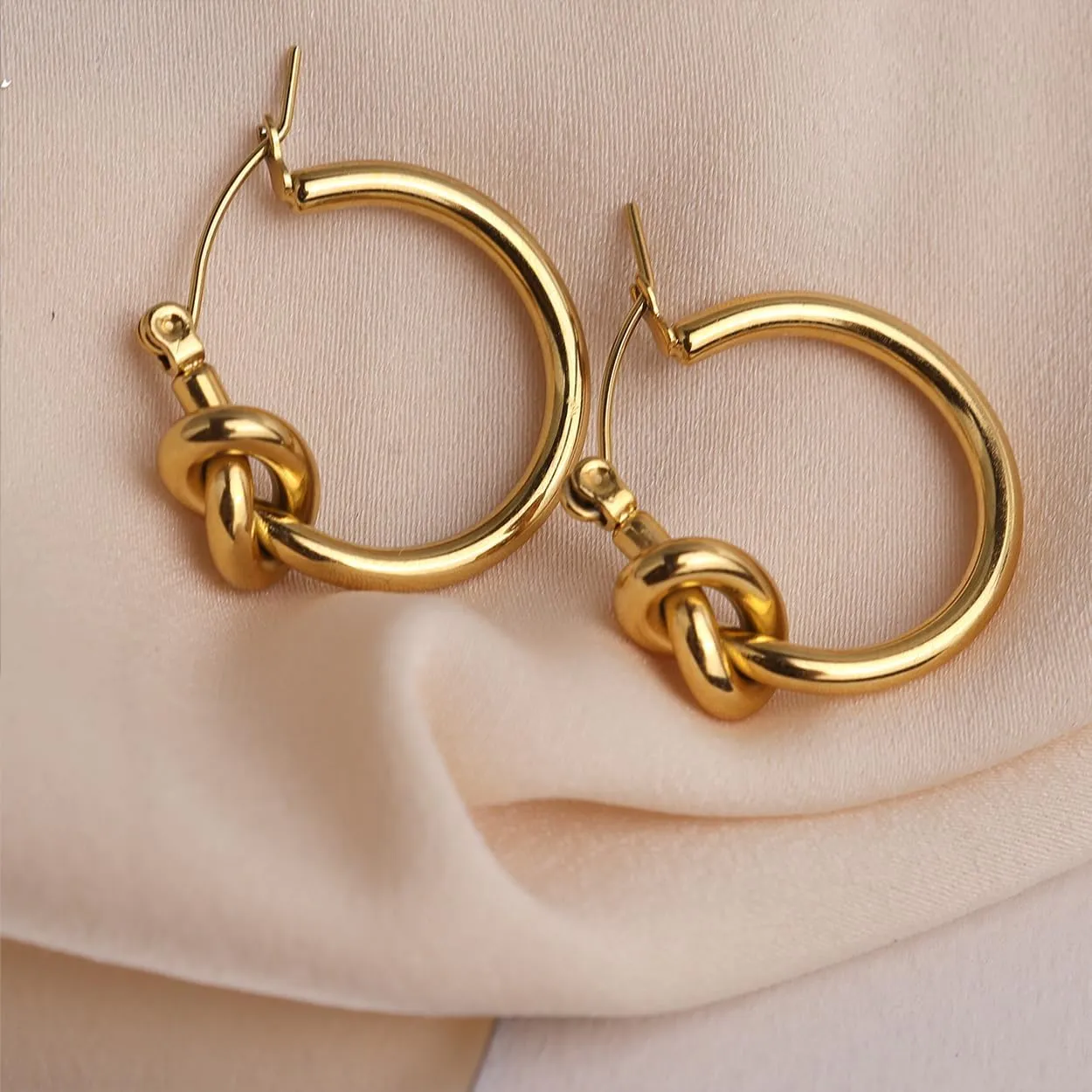 Sonateomber Chunky Gold Hoop Huggie Earrings for Women  Large Sparkly Rhinestone Crystal Circle Hoops Hypoallergenic Statement Wedding Bridal Prom Jewelry Gift