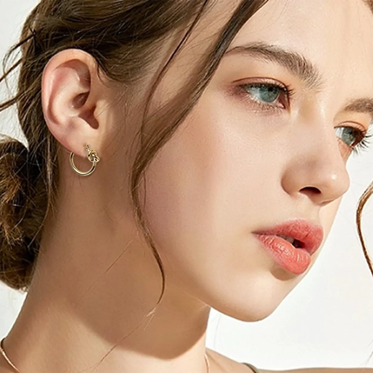 Sonateomber Chunky Gold Hoop Huggie Earrings for Women  Large Sparkly Rhinestone Crystal Circle Hoops Hypoallergenic Statement Wedding Bridal Prom Jewelry Gift