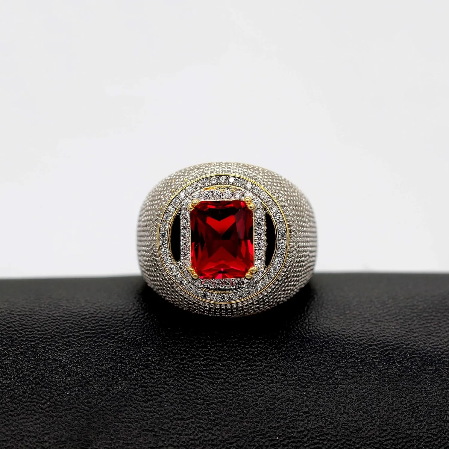 Uloveido Cool Emerald Cut Micro-Inlaid Red Zircon Rings Rectangle Shape Big CZ Wedding Band Ring for Men Y587