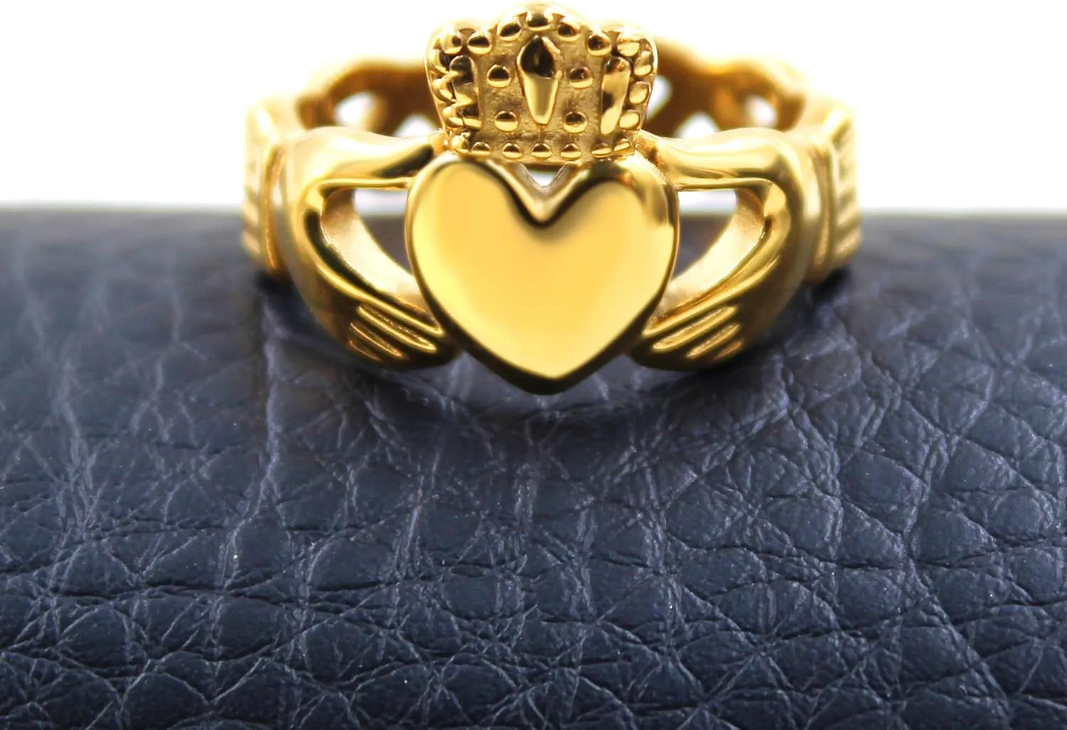 Uloveido Gold Plated Hand Heart Irish Claddagh Ring Love Loyalty Celtic Knot Rings Stainless Steel Wedding Bands