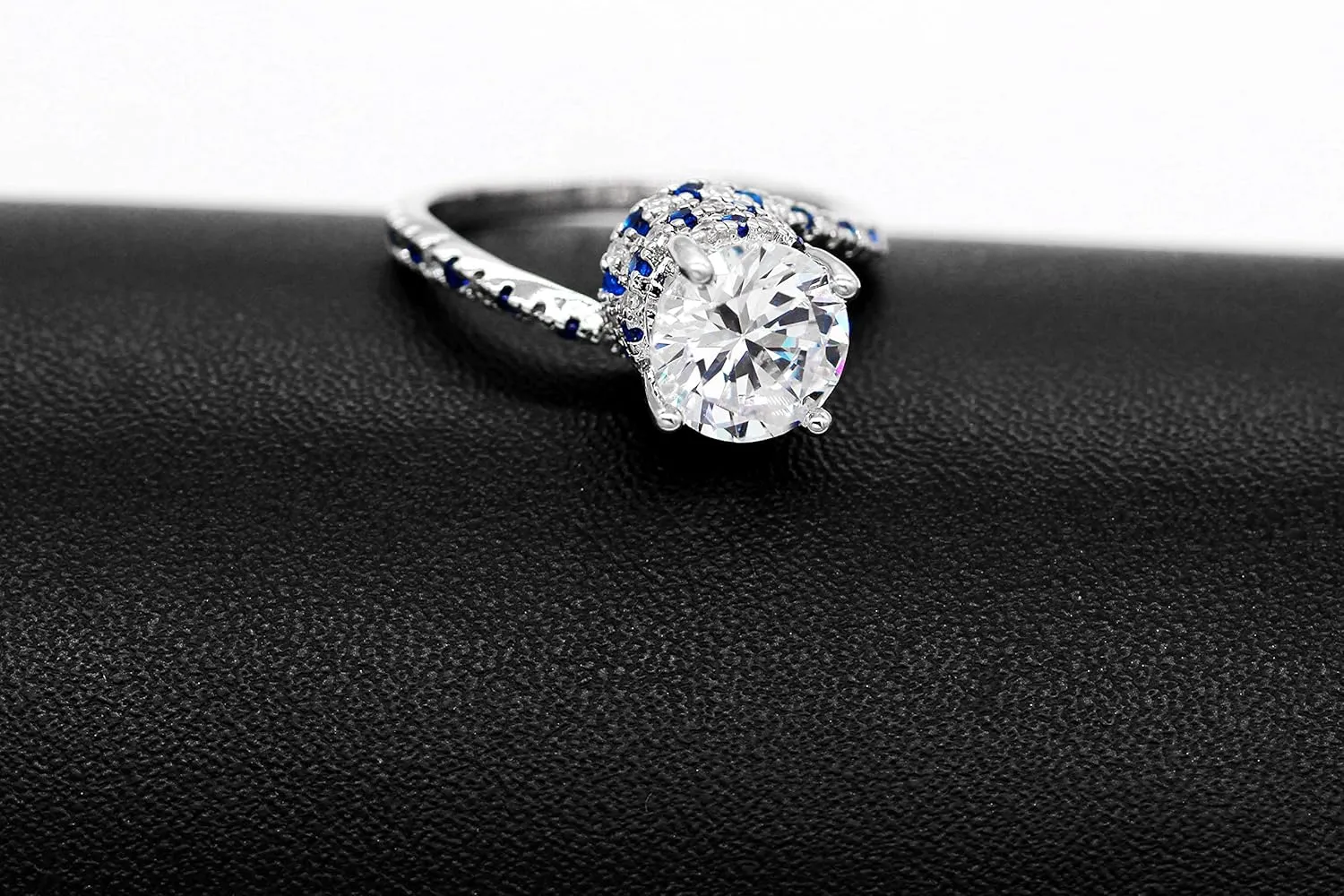 Uloveido Simulated Diamond Soliatire Wedding Promise Ring Blue White Cubic Zirconia Wrap Rings for Women Mother's Gifts Y191