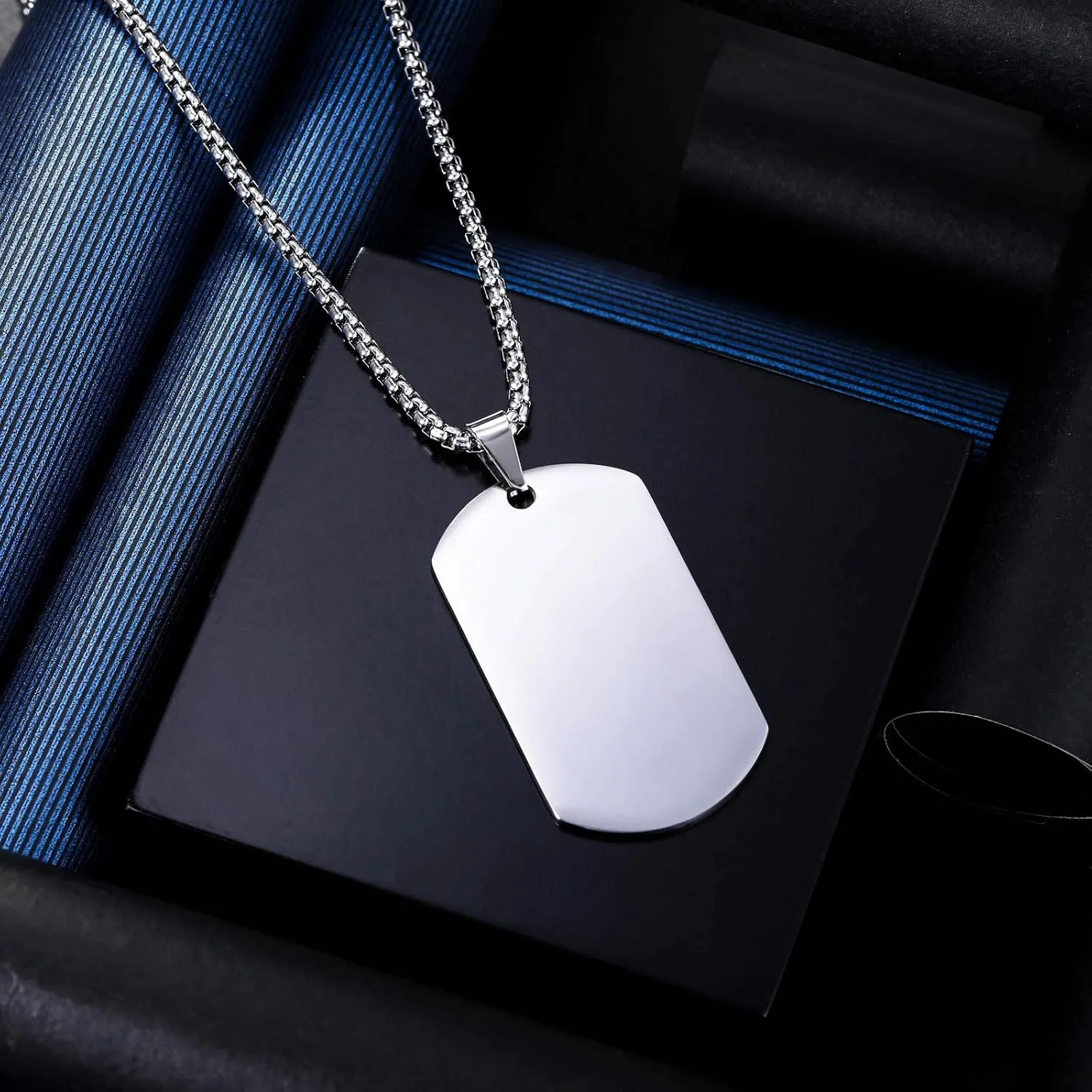 VIBOOS Personalized Dog Tag Pendant Necklace for Men Women Engraving Name/Date/Text Stainless Steel Custom Pendant with Adjustable Chain Bridesmaid Gifts Valentine's Day Jewelry
