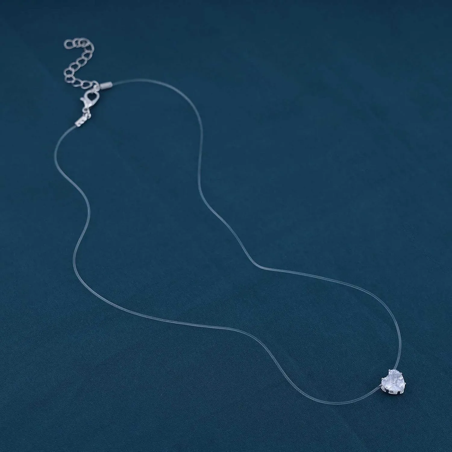 Vintage Crystal Pendant Necklace Silver Rhinestone Choker Necklace Tiny Solitary Necklace Transparent Invisible Chain Necklace Cz Fishing Line Necklace Chain Jewelry for Women and Girls