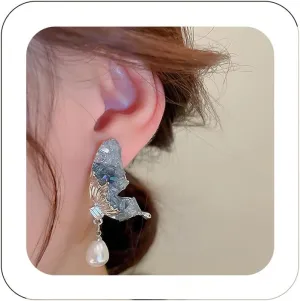 Vintage Teardrop Pearl Drop Earrings Dainty Ice Crystal Butterfly Wing Stud Blue Crystal Butterfly Dangling Pearl Earrings Party Weddings Trendy Jewelry Gifts for Womens